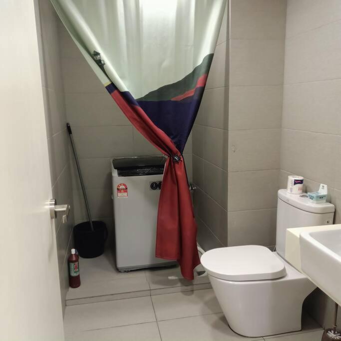 EkoCheras max5pax Romance Retreats #freeparking #netflix #wifi