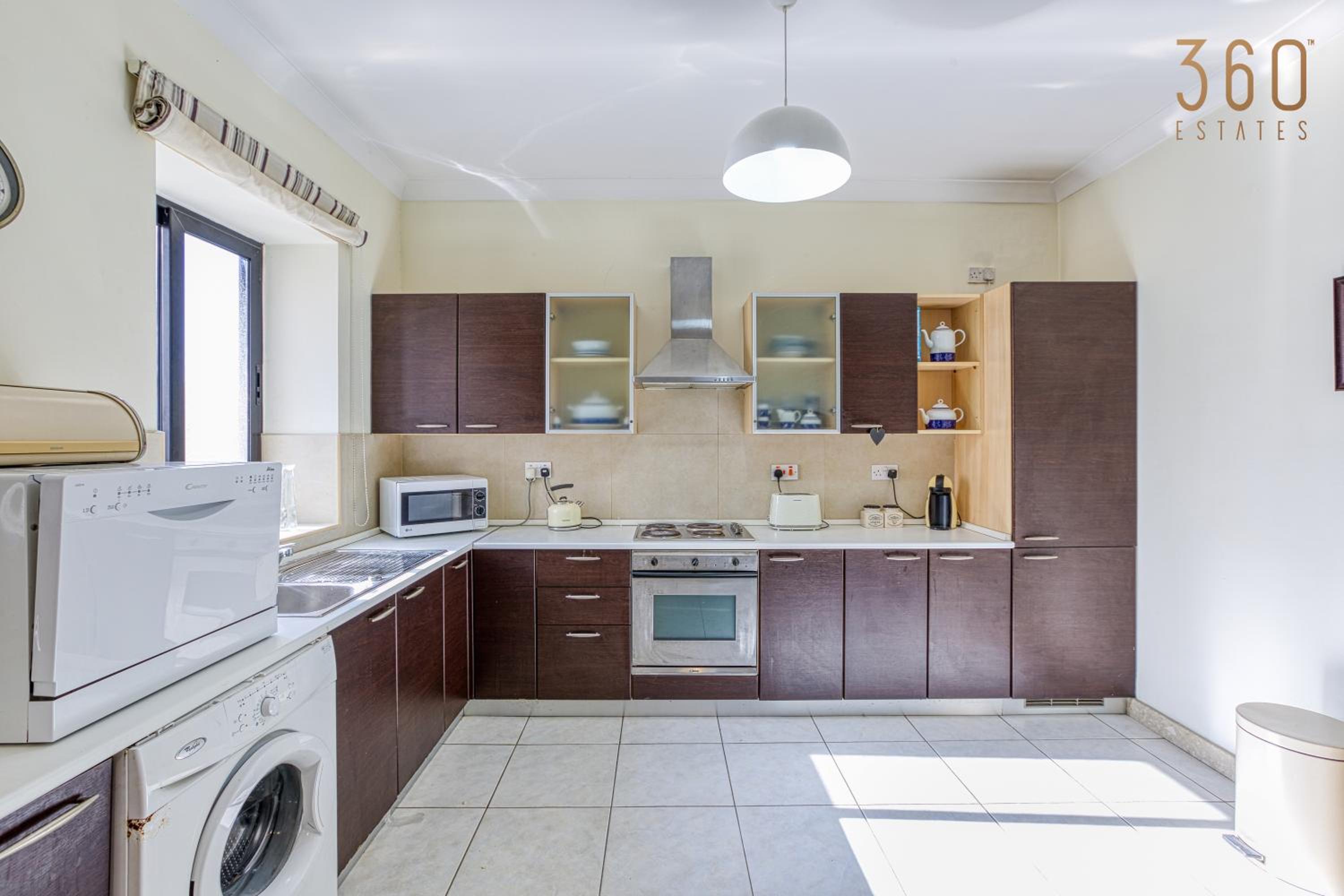 Stunning 3BR home steps away from Sliema seafront by 360 Estates view 2
