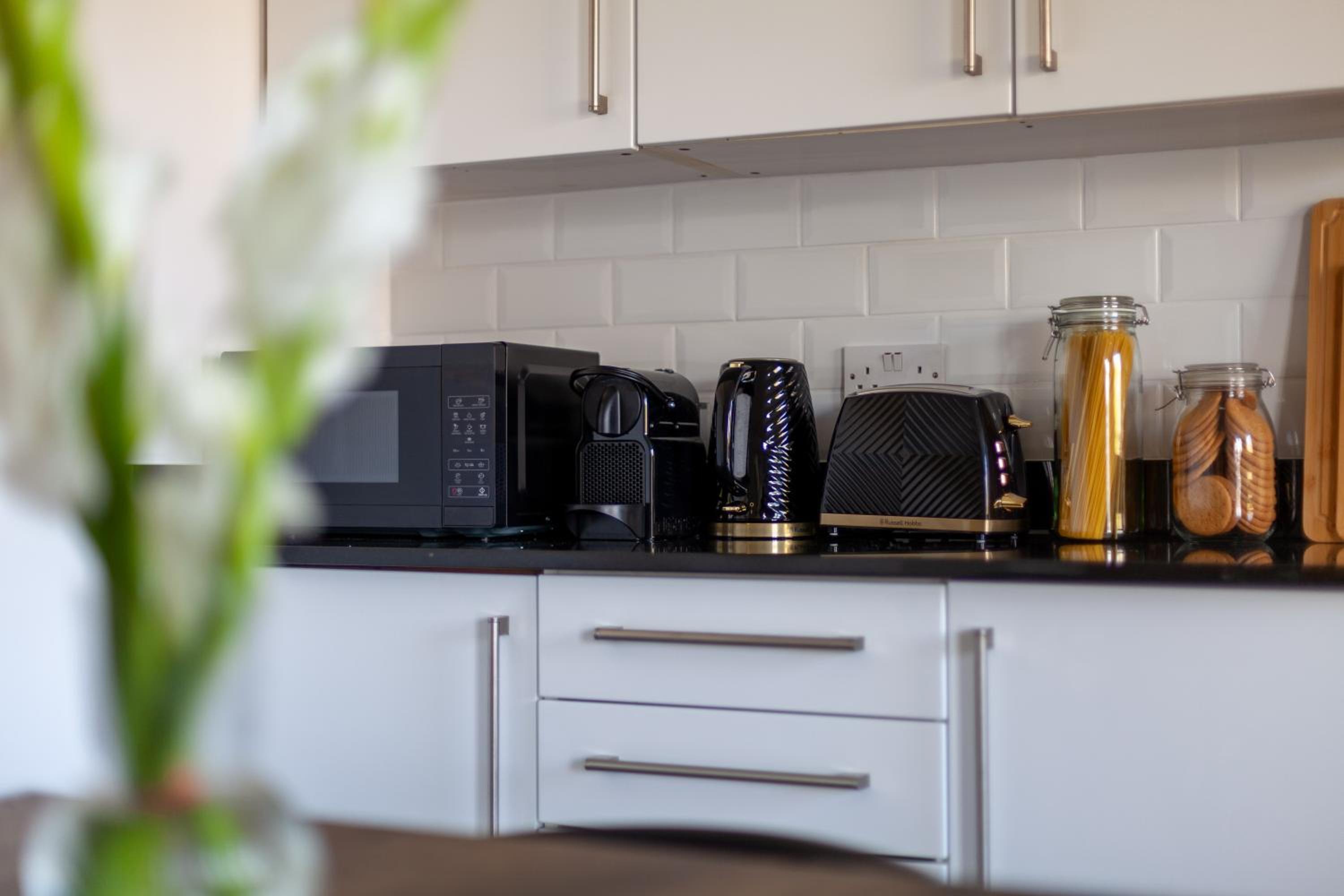 Modern 3 Bed & 3 Bathrooms Flat, Hackney Downs