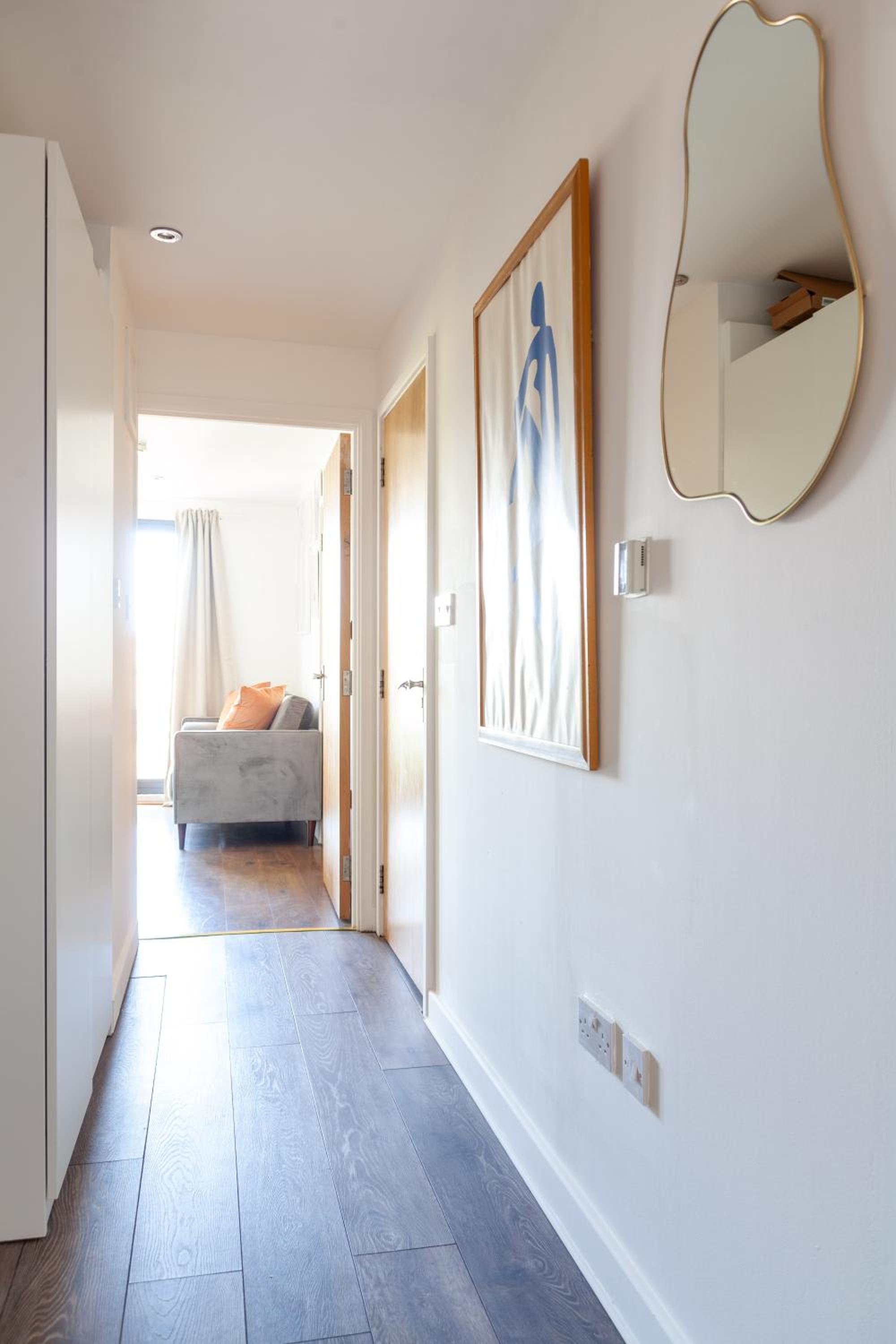 Modern 3 Bed & 3 Bathrooms Flat, Hackney Downs
