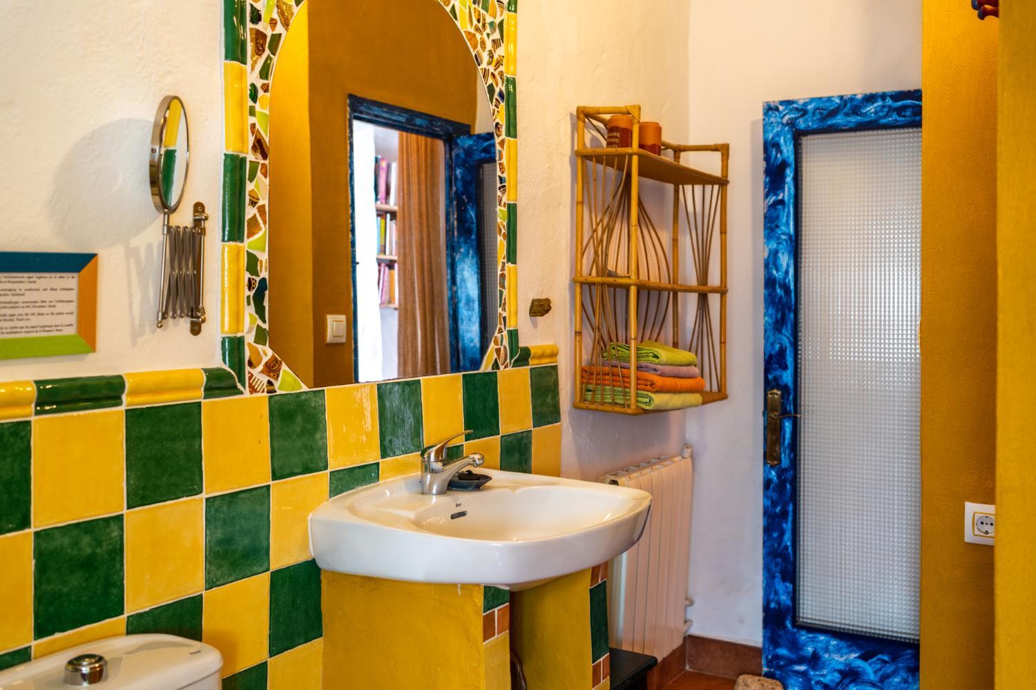 Cinco Lunas VEGETARIAN Guesthouse