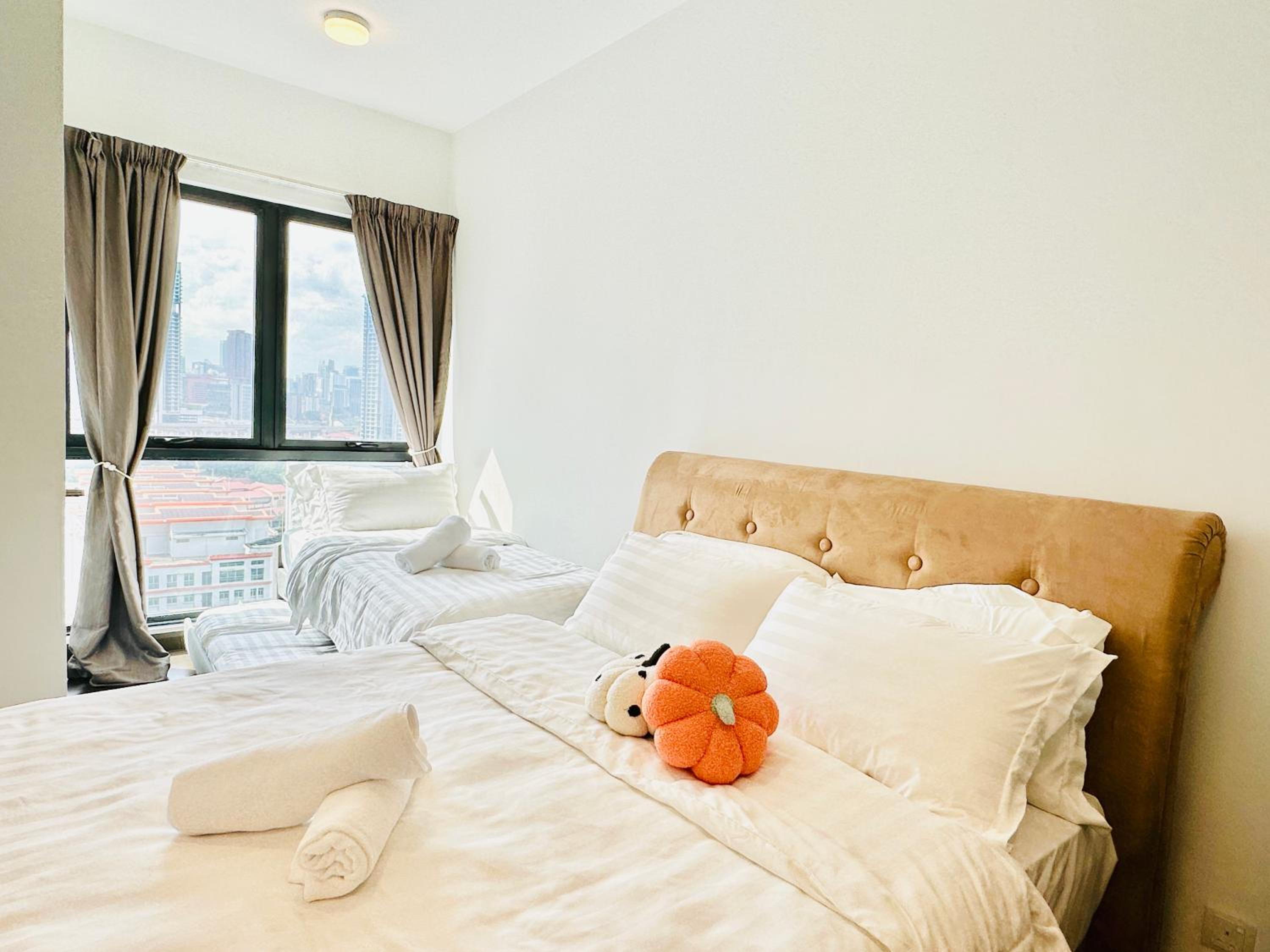 V Residence Suites-3A