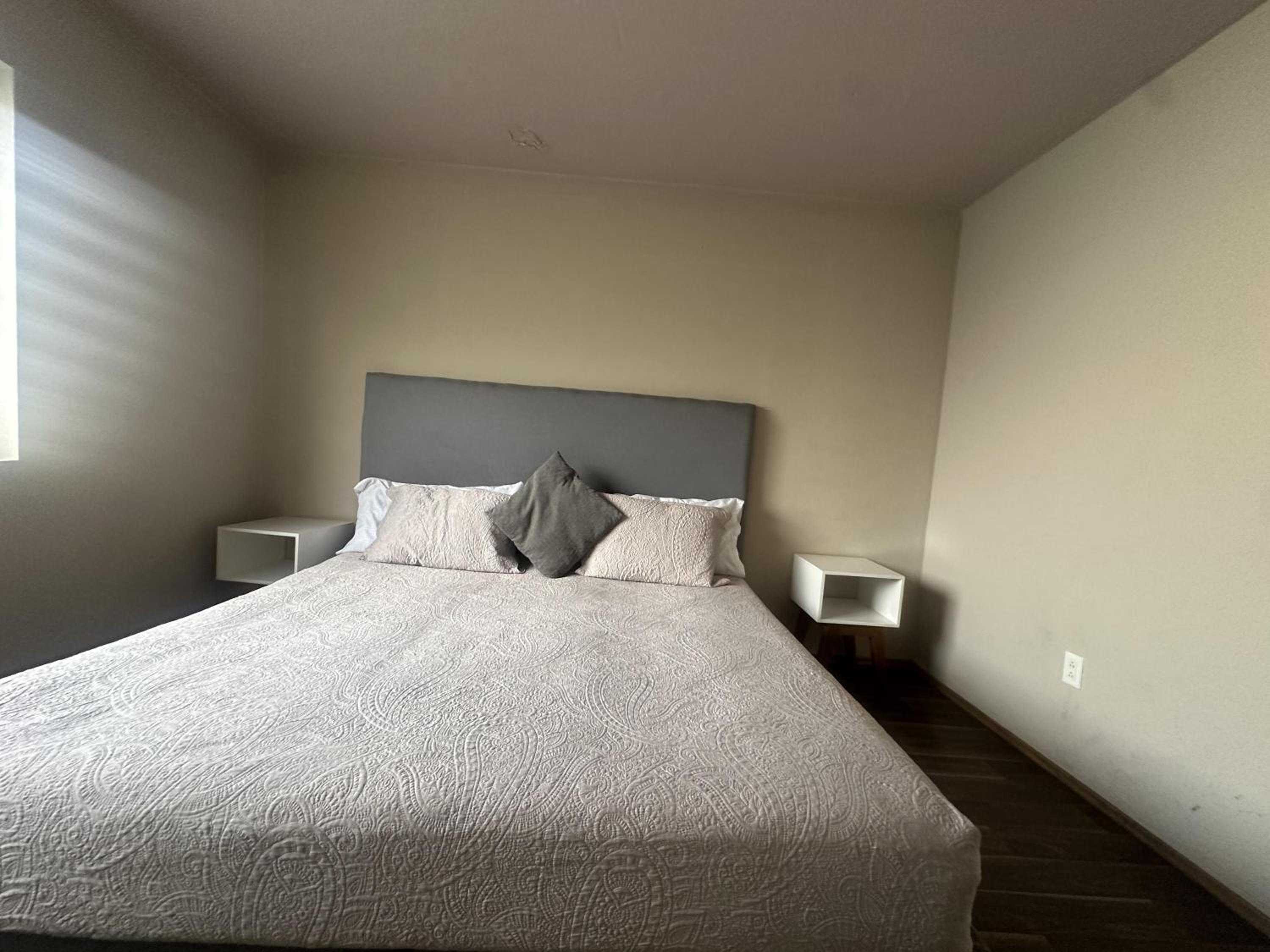 Bright & Stylish in Roma Condesa Sleeps 7 photo 5