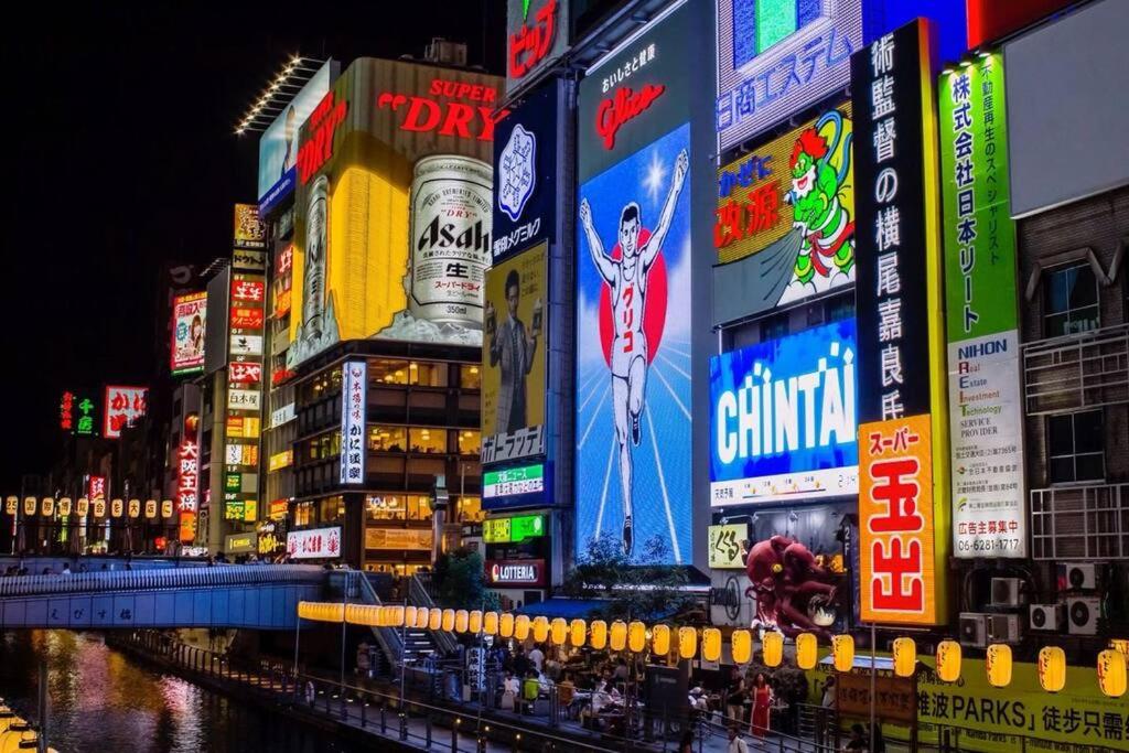 1007 Walk to Glico & Dotonbori Namba Apt 5 Guests