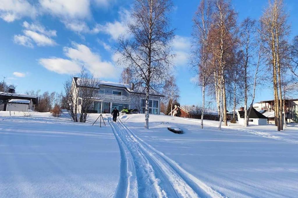 Polar River Villa