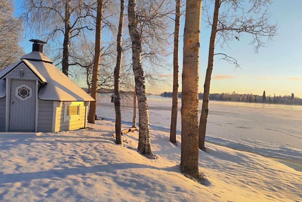 Polar River Villa