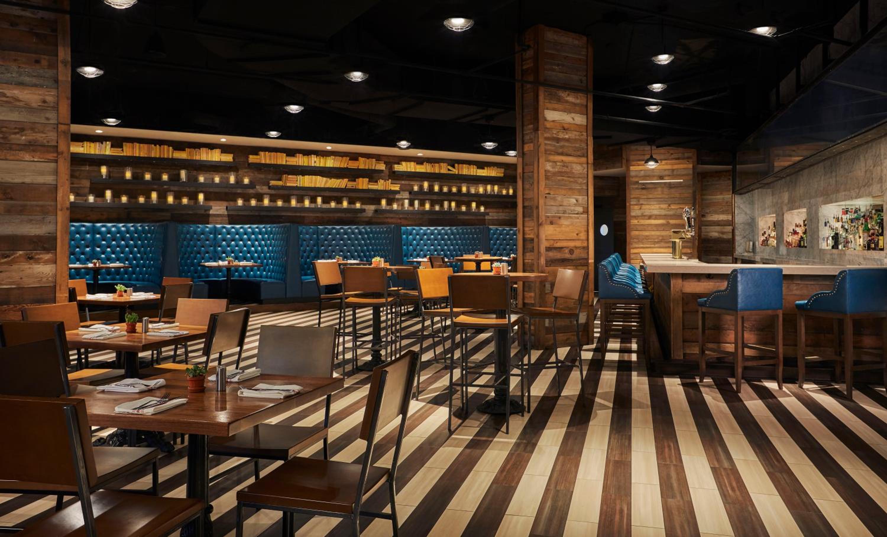 Graduate by Hilton Minneapolis 3