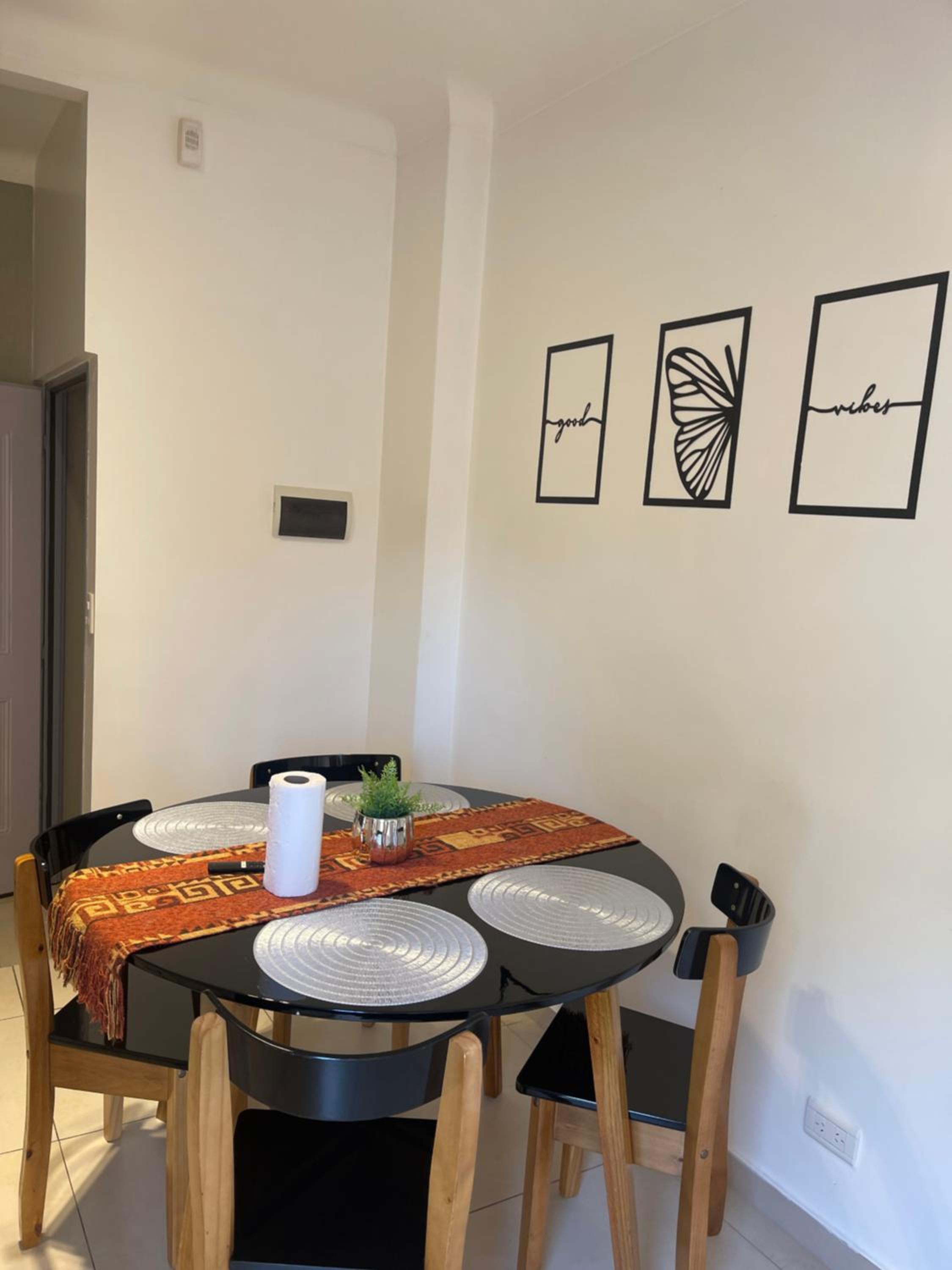 Ana Rent Departamento Moderno, Equipado full ,en San Isidro punto medio Tigre River y Tecnopolis