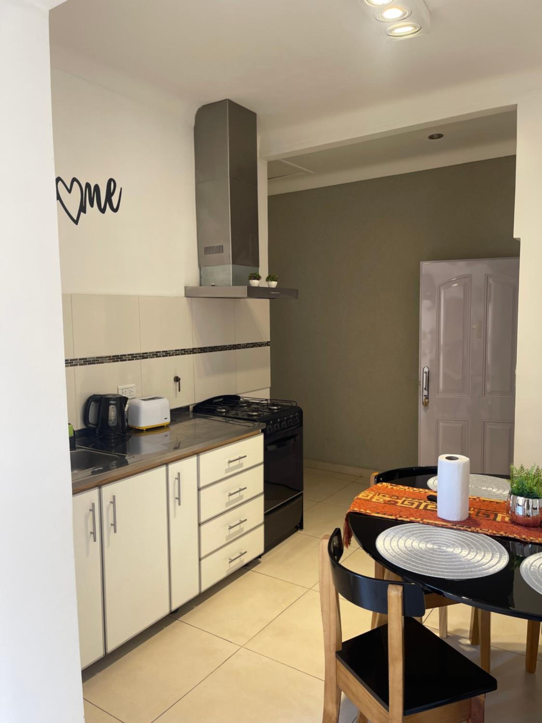 Ana Rent Departamento Moderno, Equipado full ,en San Isidro punto medio Tigre River y Tecnopolis