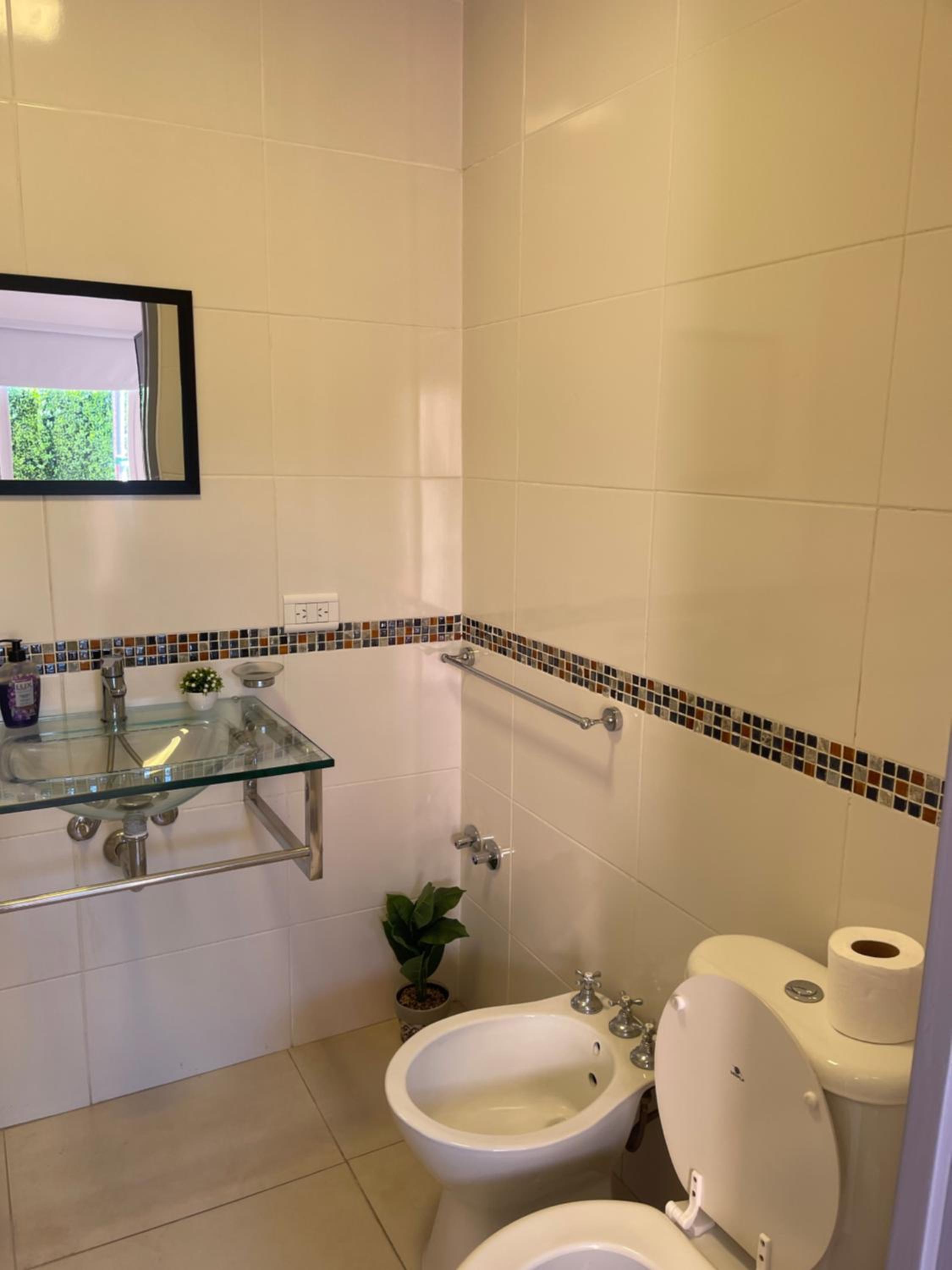 Ana Rent Departamento Moderno, Equipado full ,en San Isidro punto medio Tigre River y Tecnopolis