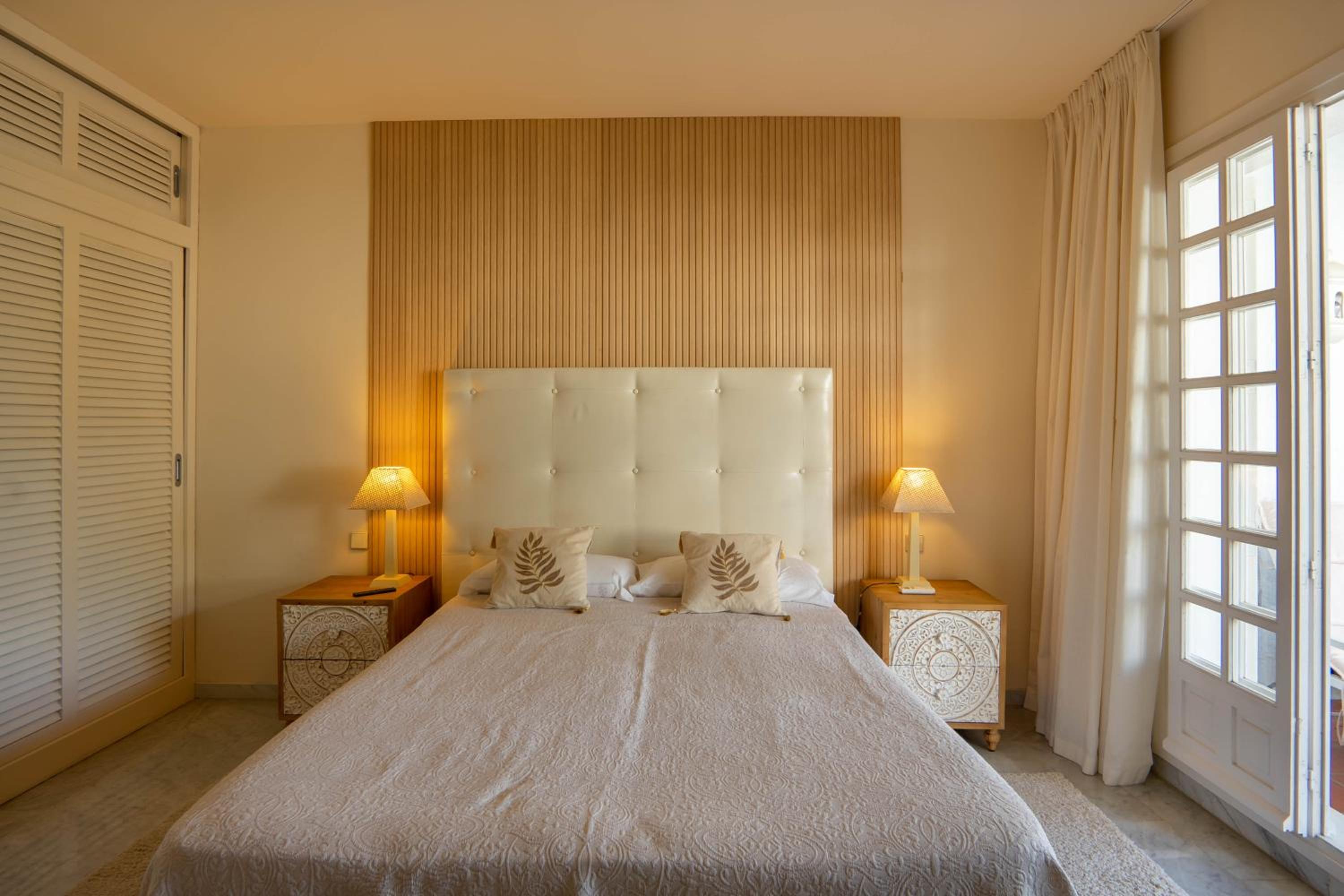 Luxury apartment in Puento Romano