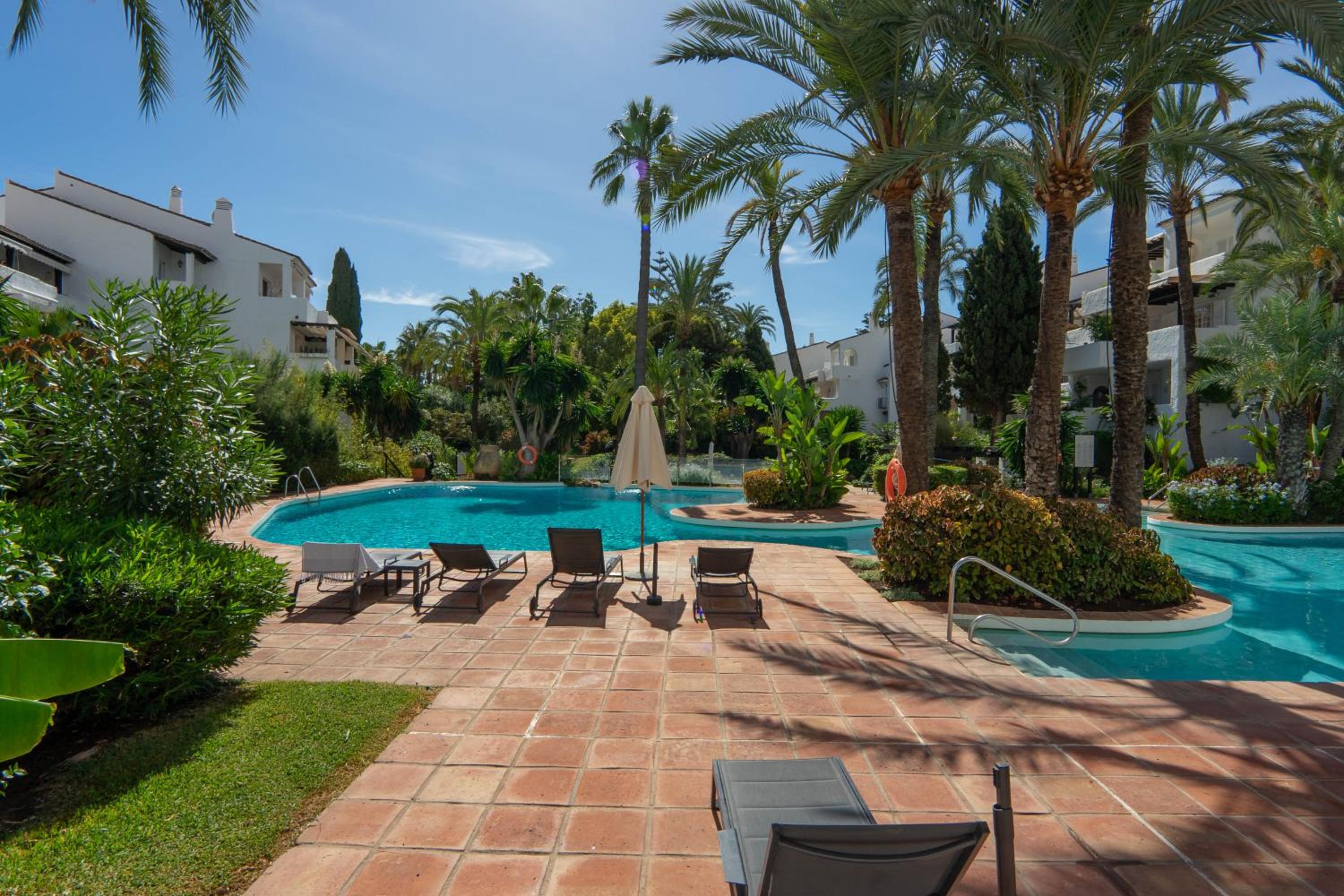 Luxury apartment in Puento Romano