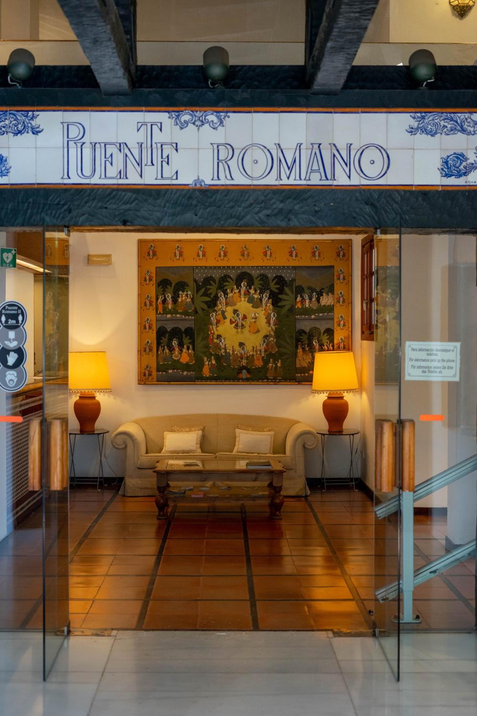 Luxury apartment in Puento Romano