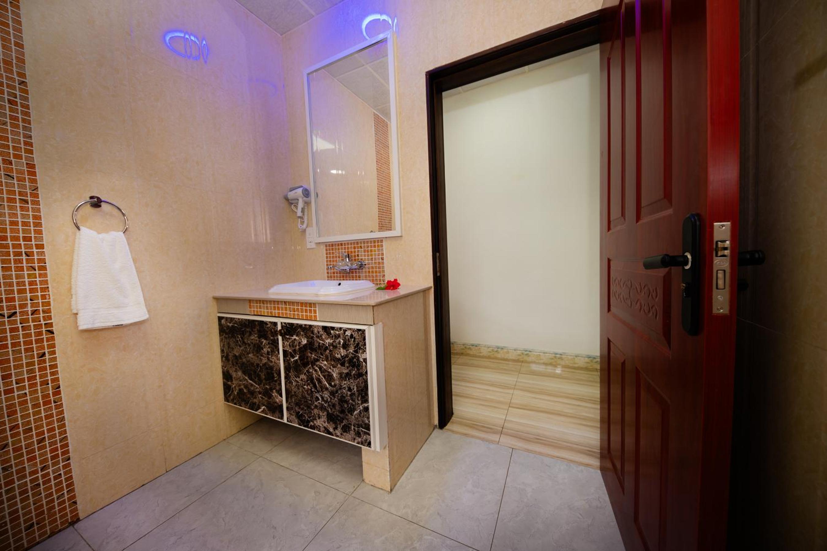 Farish Self Catering