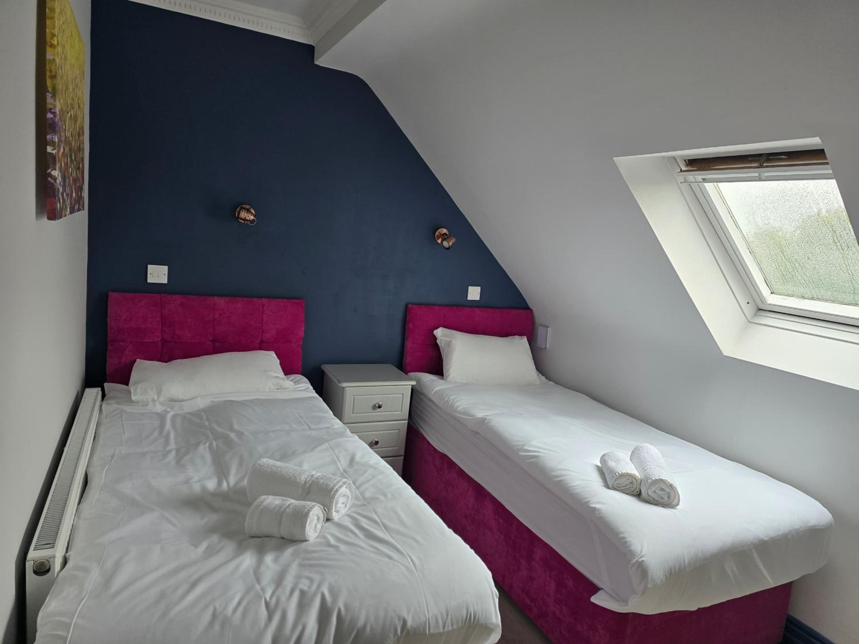 Dutch Tulip Rooms view 3