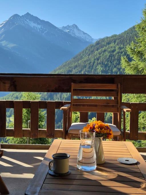 Cosy Ski Chalet in Grimentz