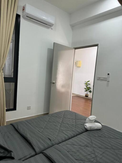 Ayuman Suites, Gombak, KL, by izzyHouse with Netflix, PS4 photo 2