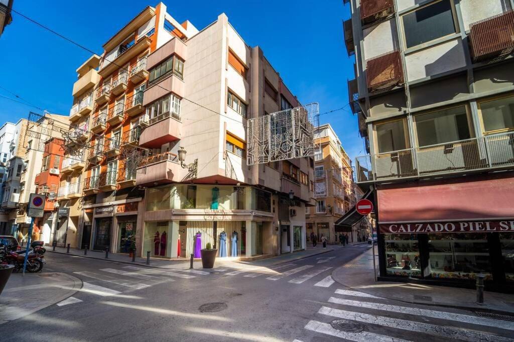 Authentic Alicante Central Flat near the Beach