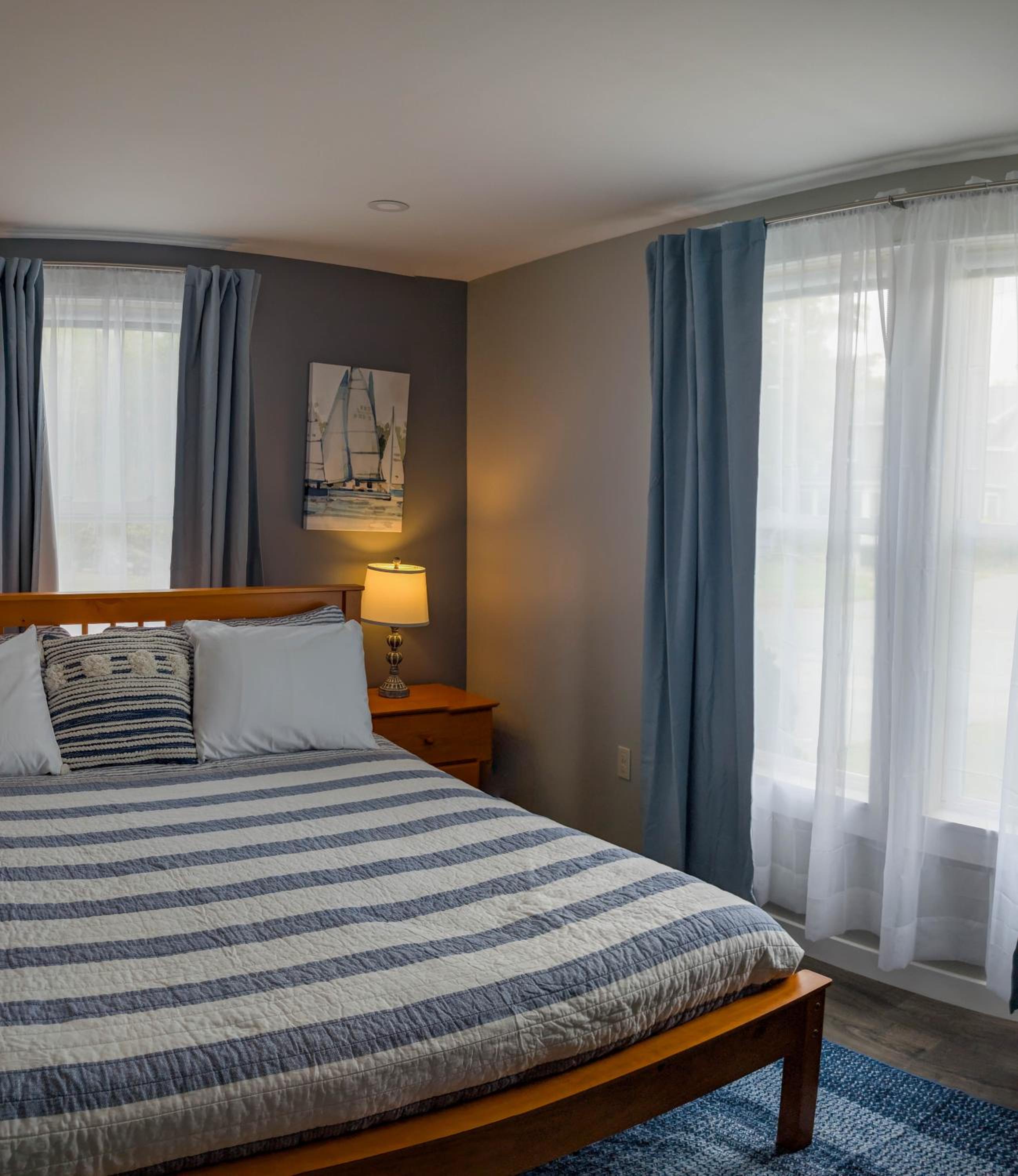 Newly Renovated Acadia Apartment Mple Street