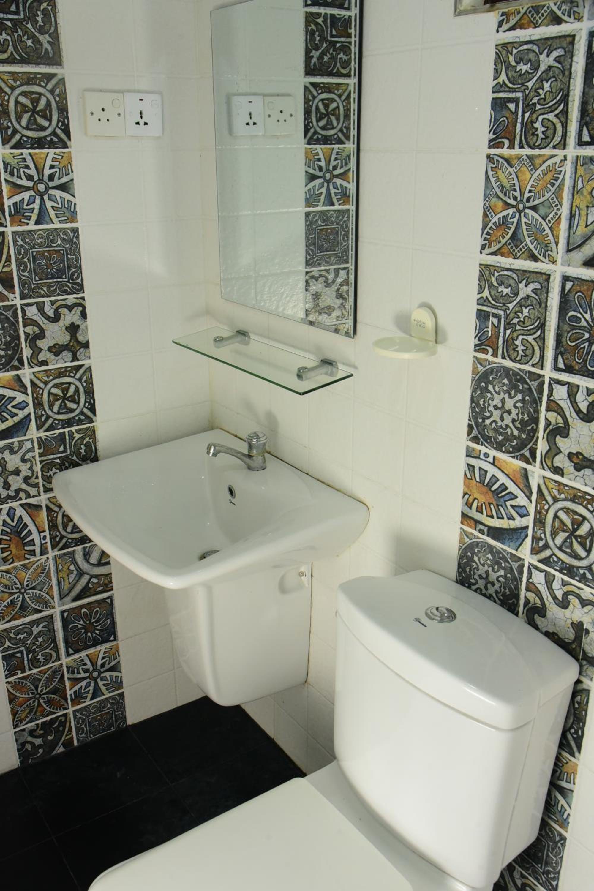 Photo 18