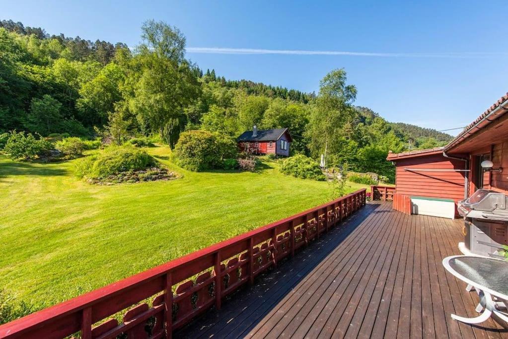Nice House by the Sea with private beach and jetty view 5