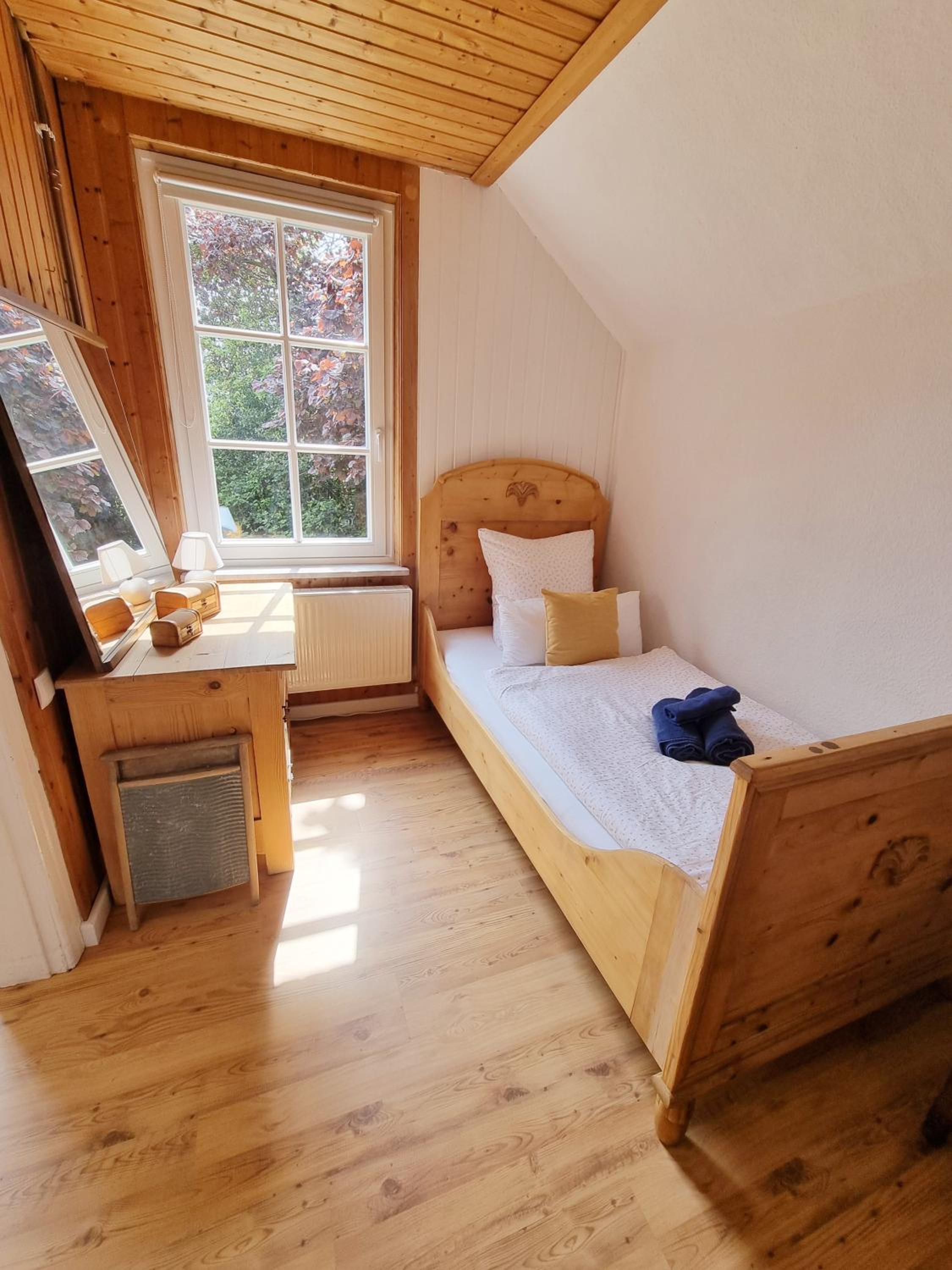 200 Jahre altes Landhaus mit Tieren