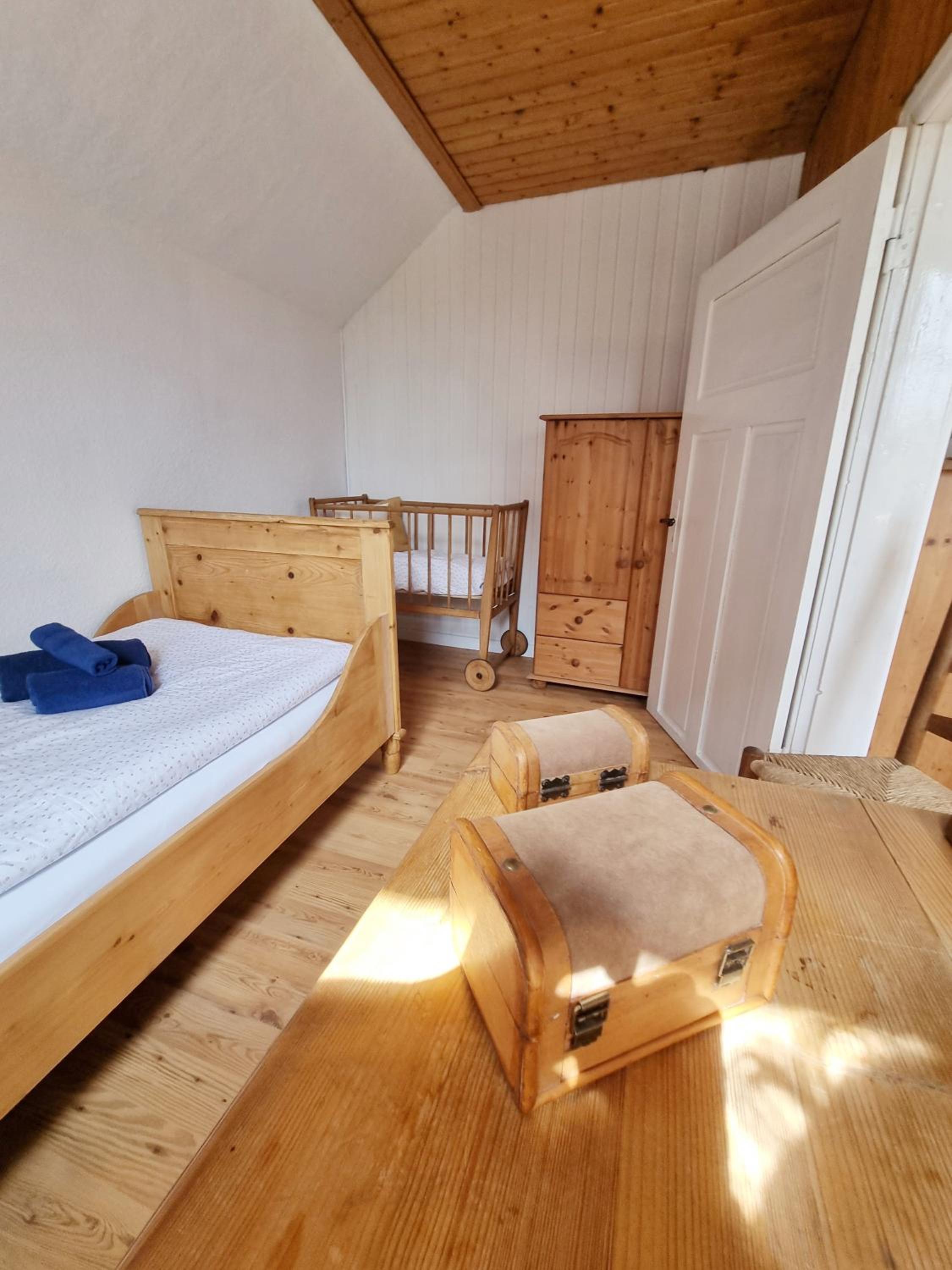 200 Jahre altes Landhaus mit Tieren