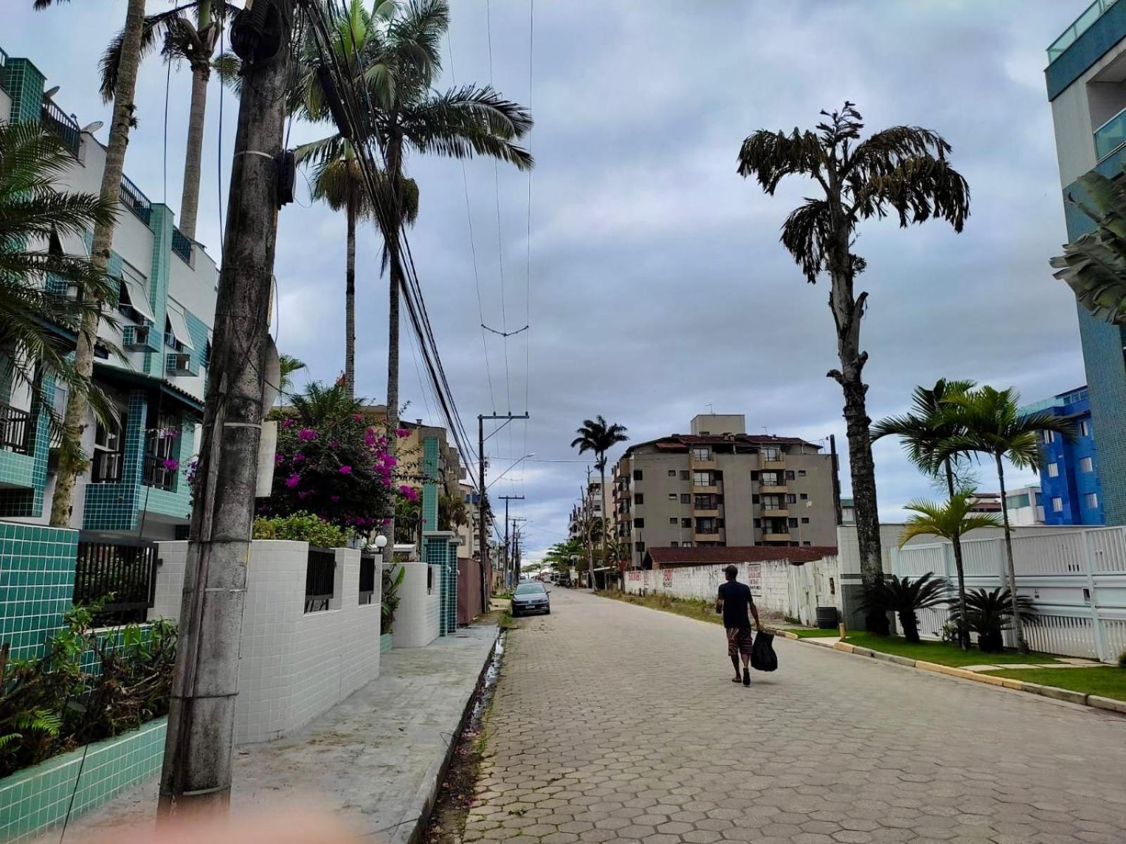 Apartamento Praia Grande Ubatuba 300mt da Praia