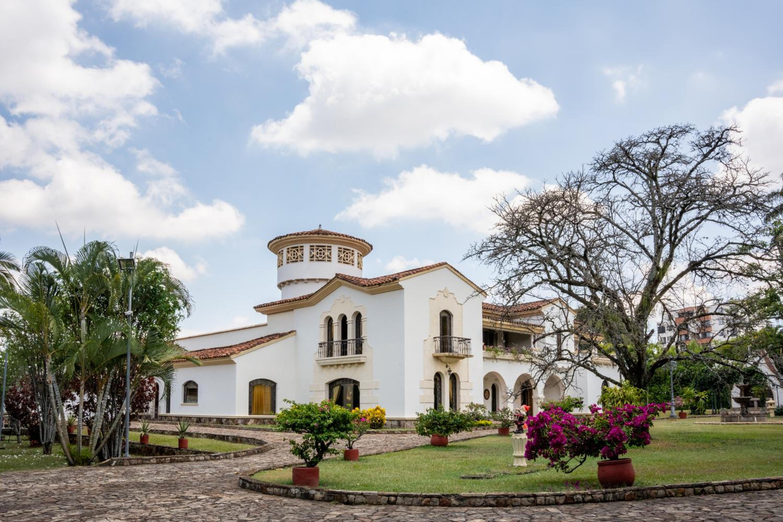 Hacienda Museo campestre en el corazón de Cali