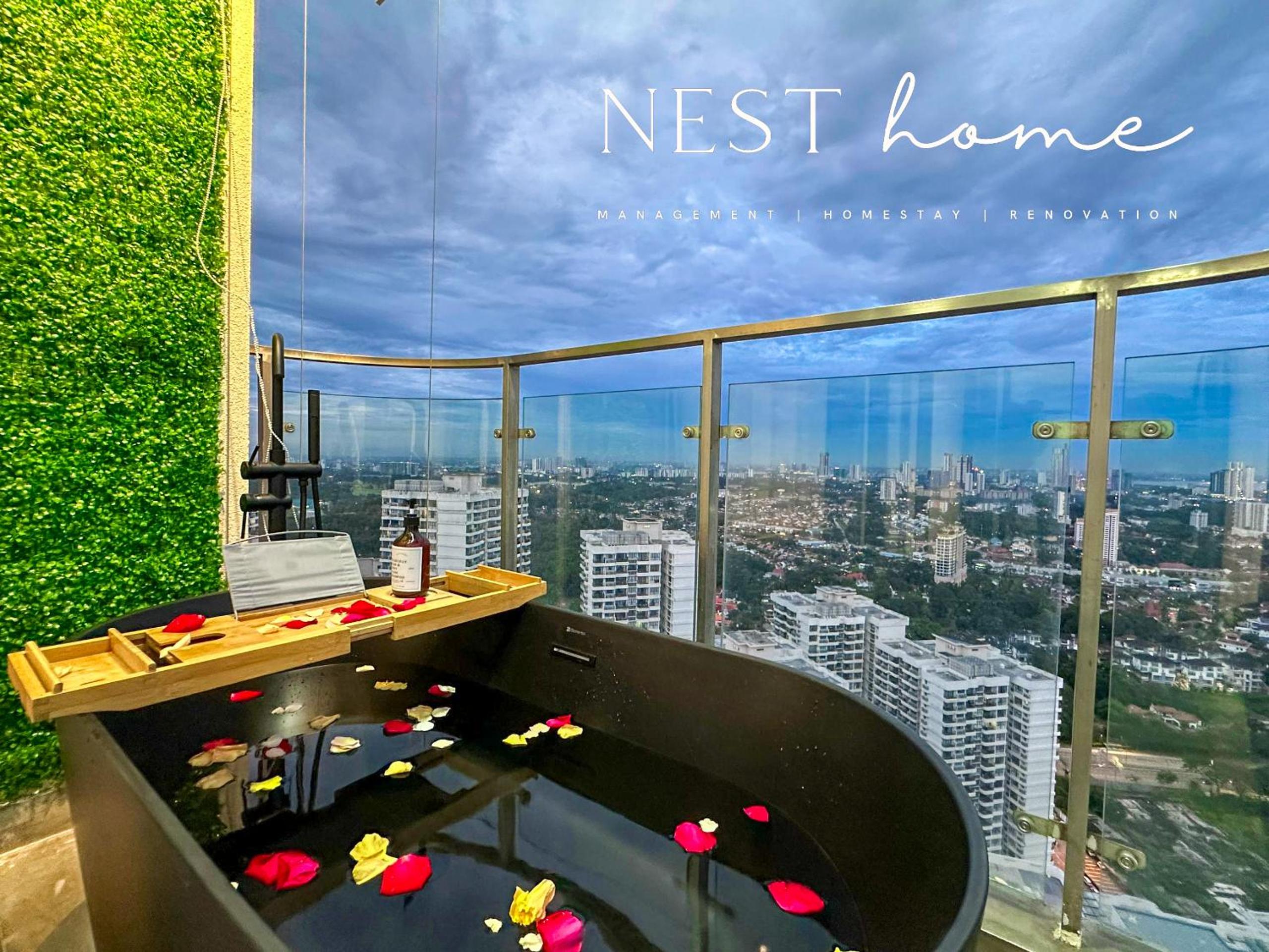 Country Garden Seaview Suite by Nest Home at Danga Bay