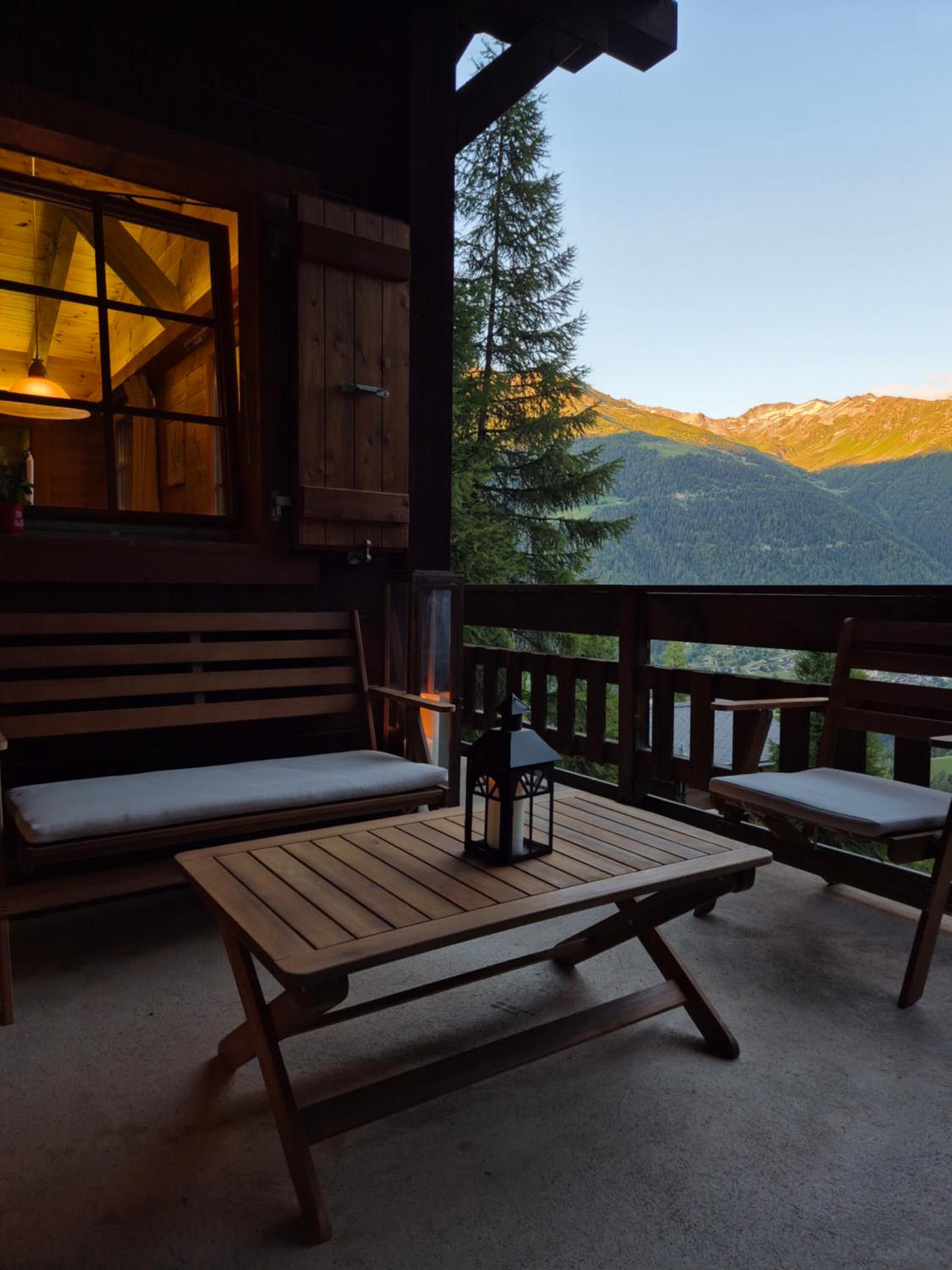 Cosy Ski Chalet in Grimentz