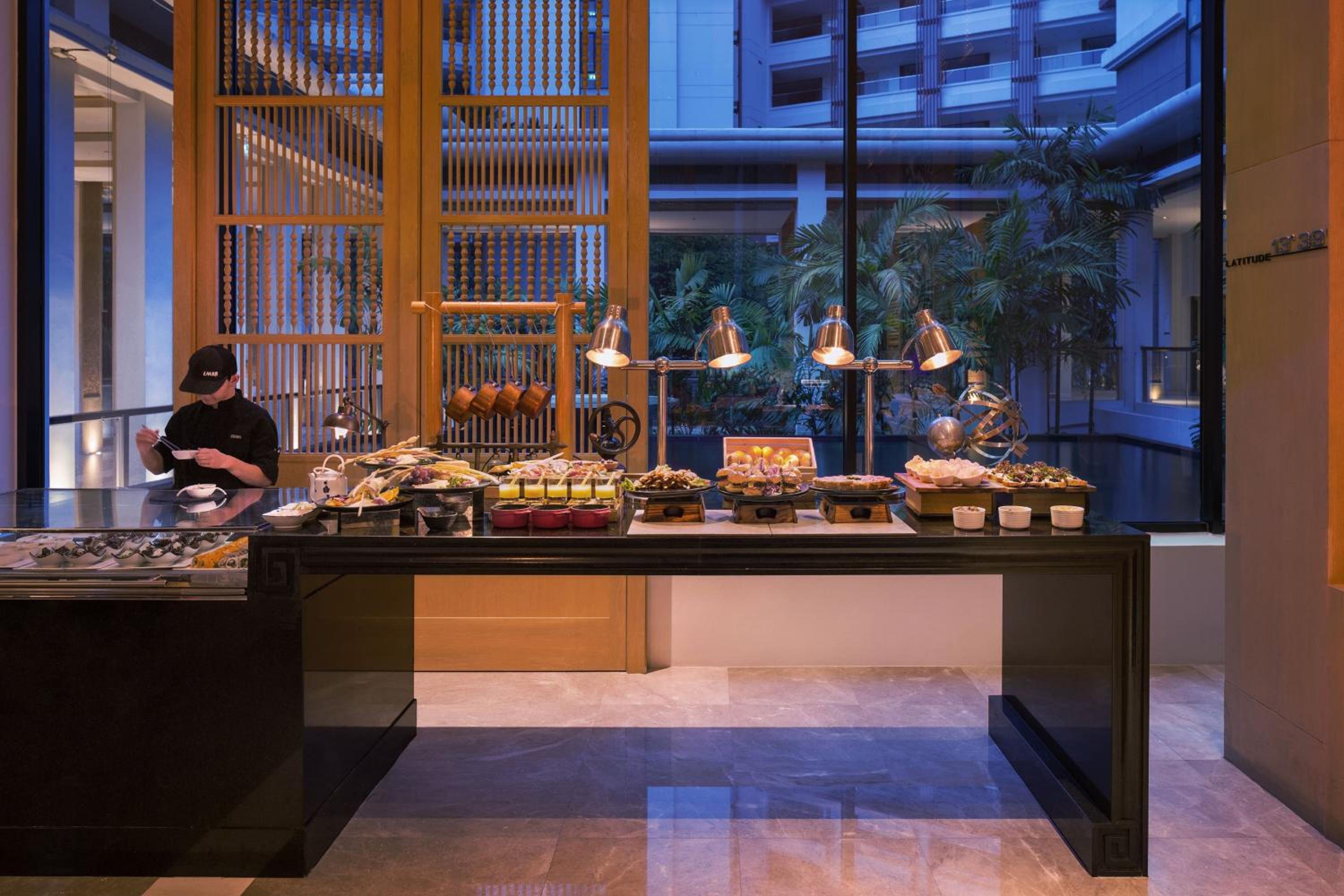 Hilton Bangkok Suvarnabhumi Golf Resort & Spa