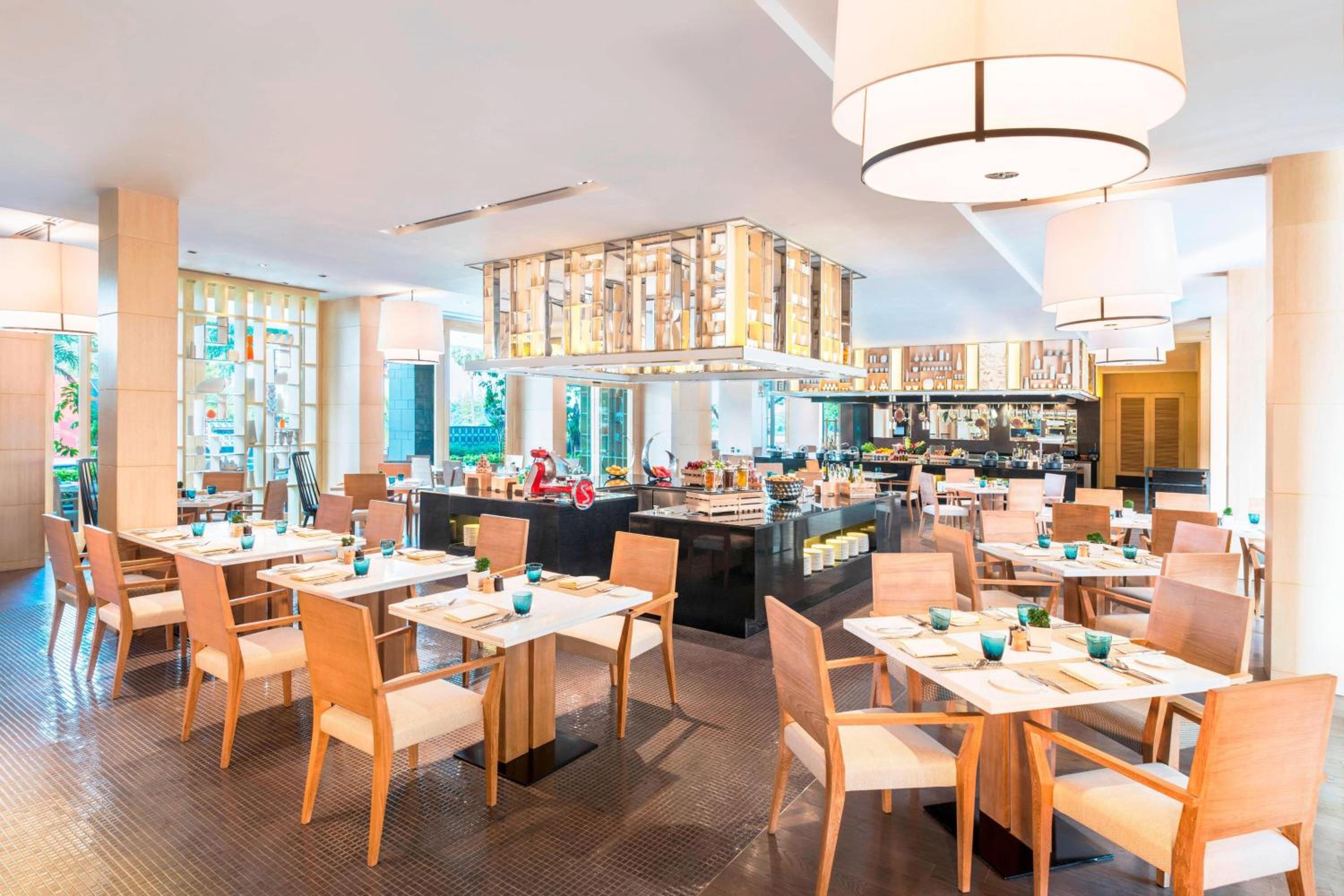 Hilton Bangkok Suvarnabhumi Golf Resort & Spa