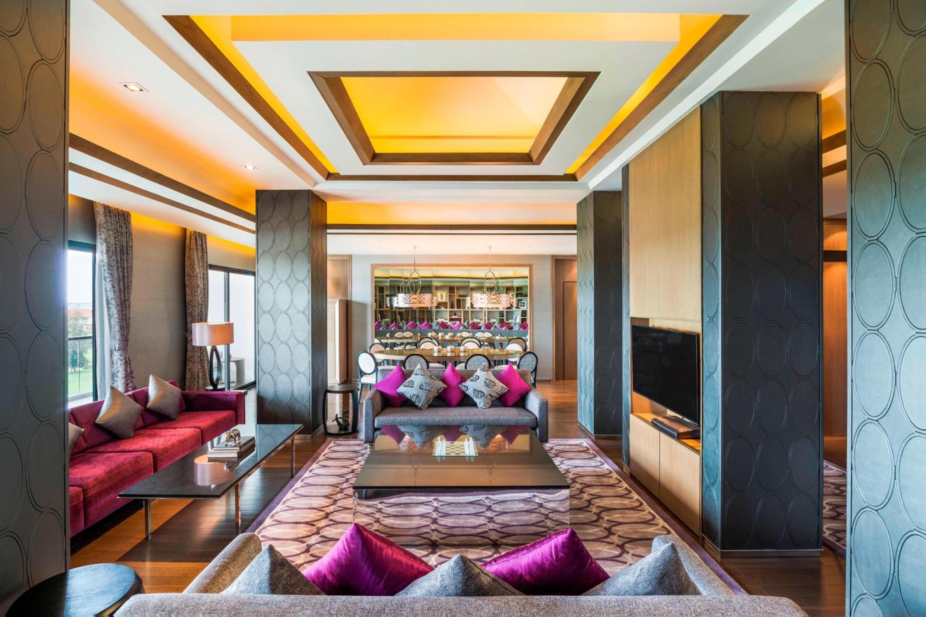 Hilton Bangkok Suvarnabhumi Golf Resort & Spa