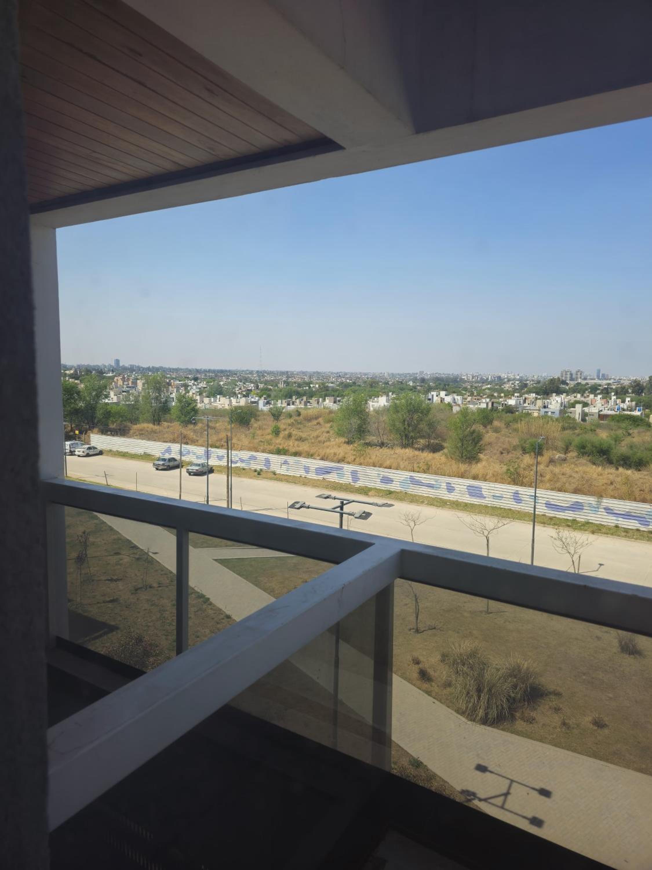 Depto entero 1 dormitorio zona chateau