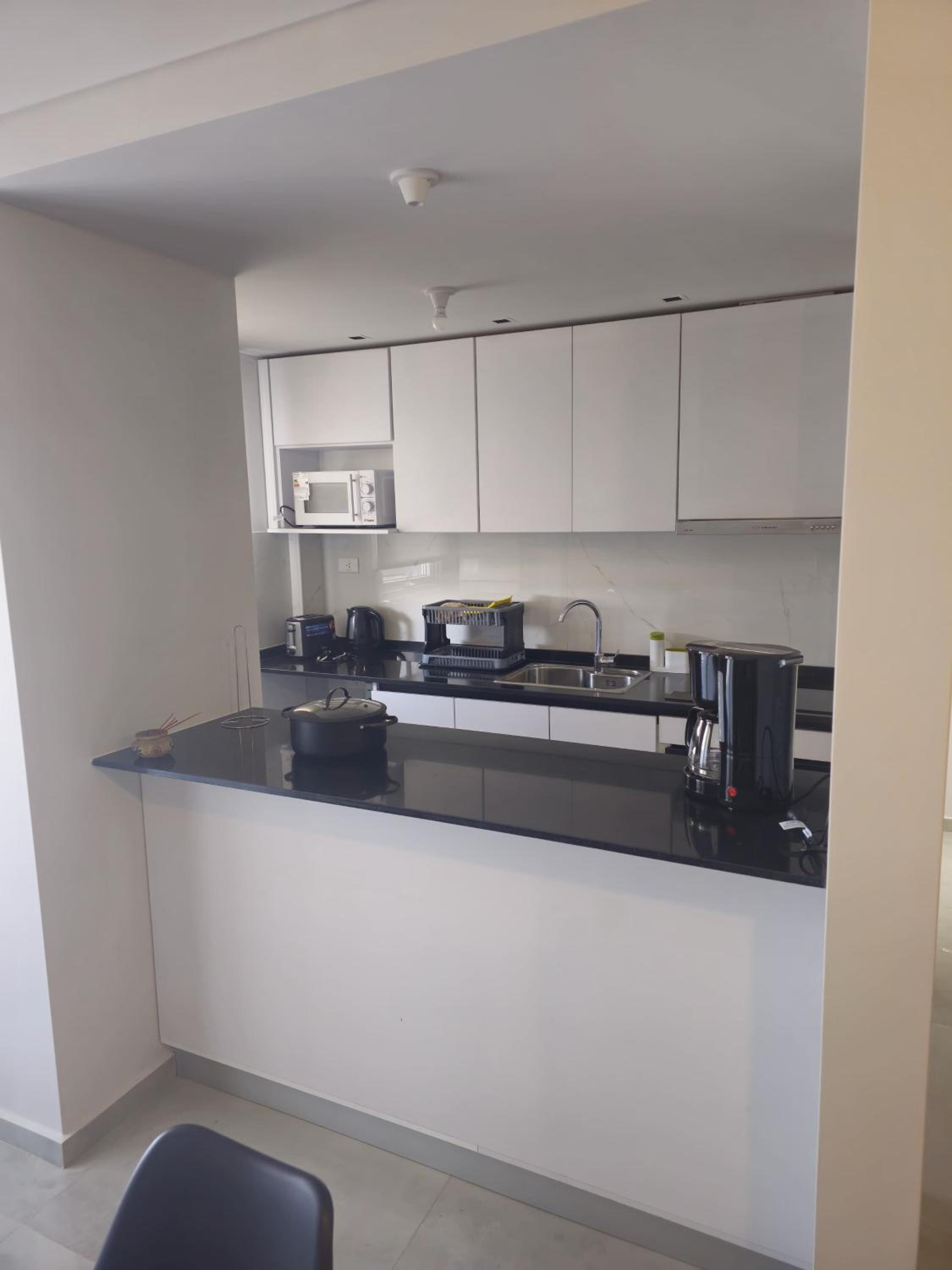 Depto entero 1 dormitorio zona chateau