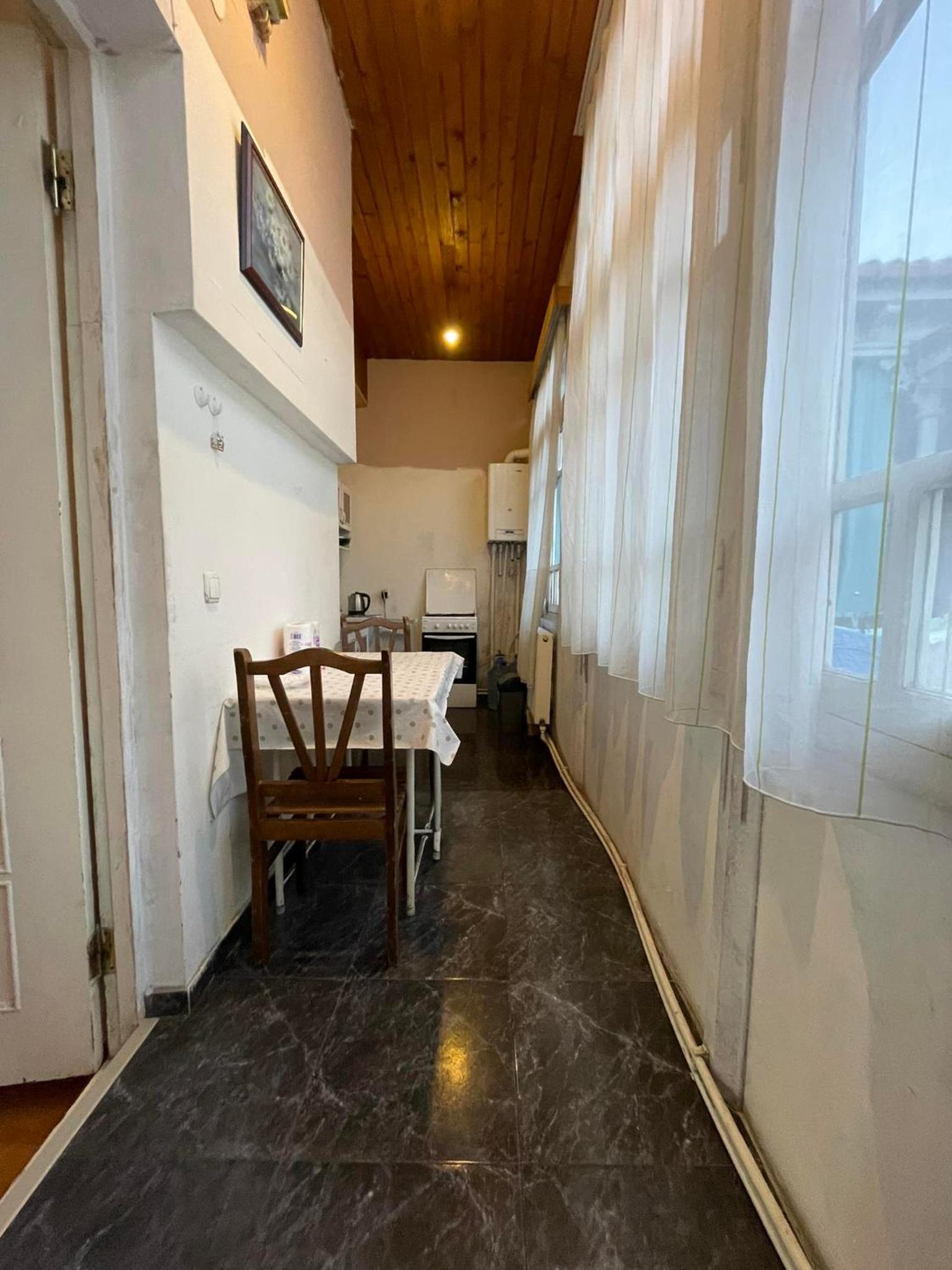 old tbilisi, 2 story house view 4