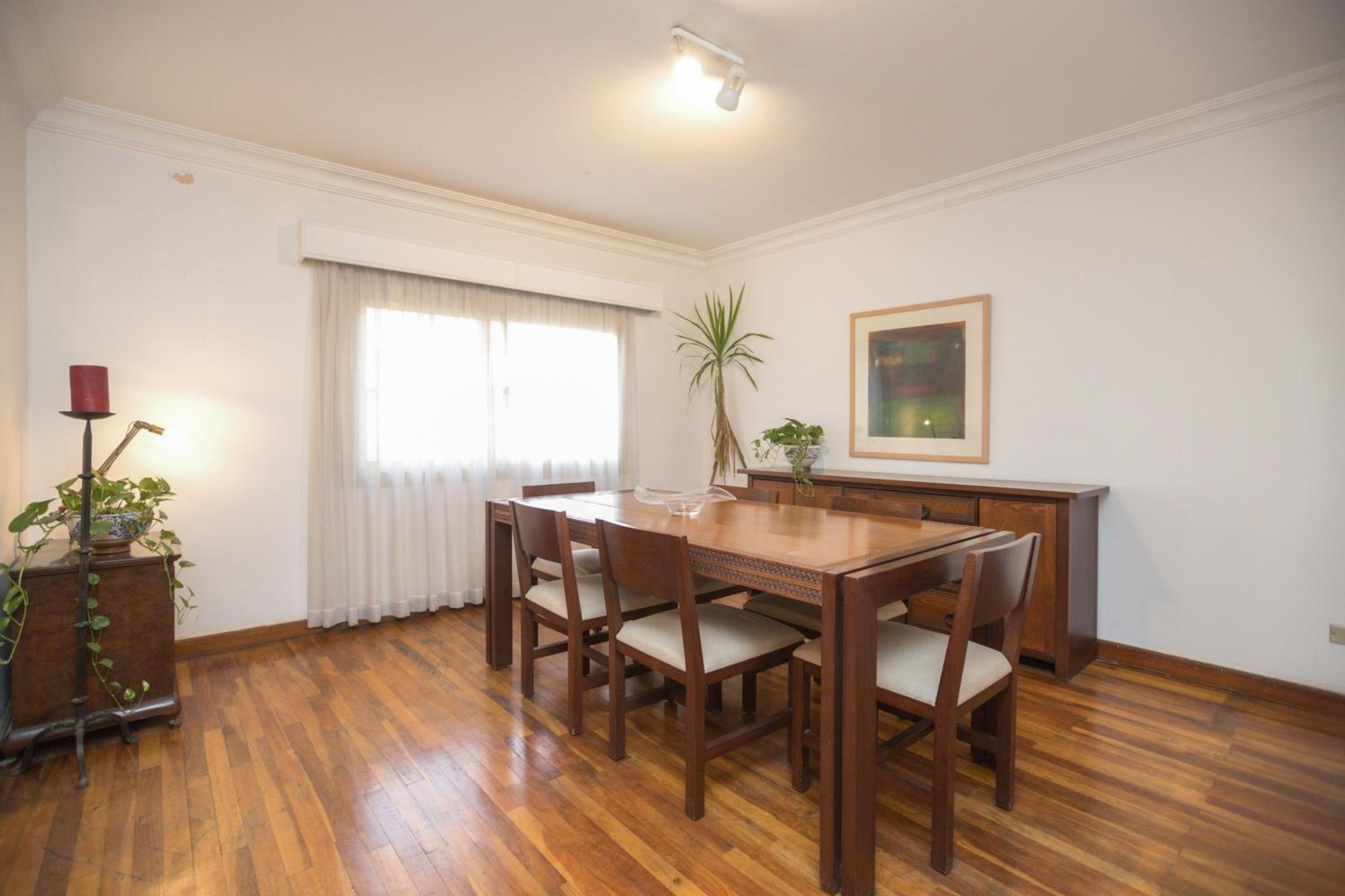 Almond Apartment