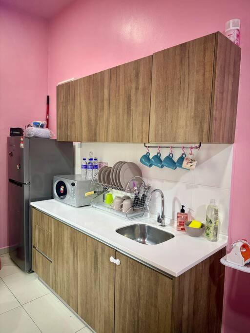Hello Kitty HomeStay - Cameron Highlands - Spacious Studio - Perfect for Families - Sleeps 4 and Baby photo 7