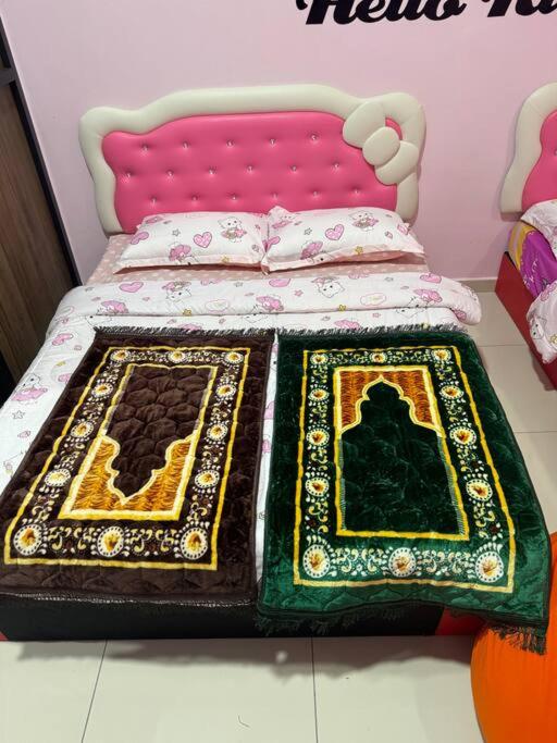 Hello Kitty HomeStay - Cameron Highlands - Spacious Studio - Perfect for Families - Sleeps 4 and Baby photo 6