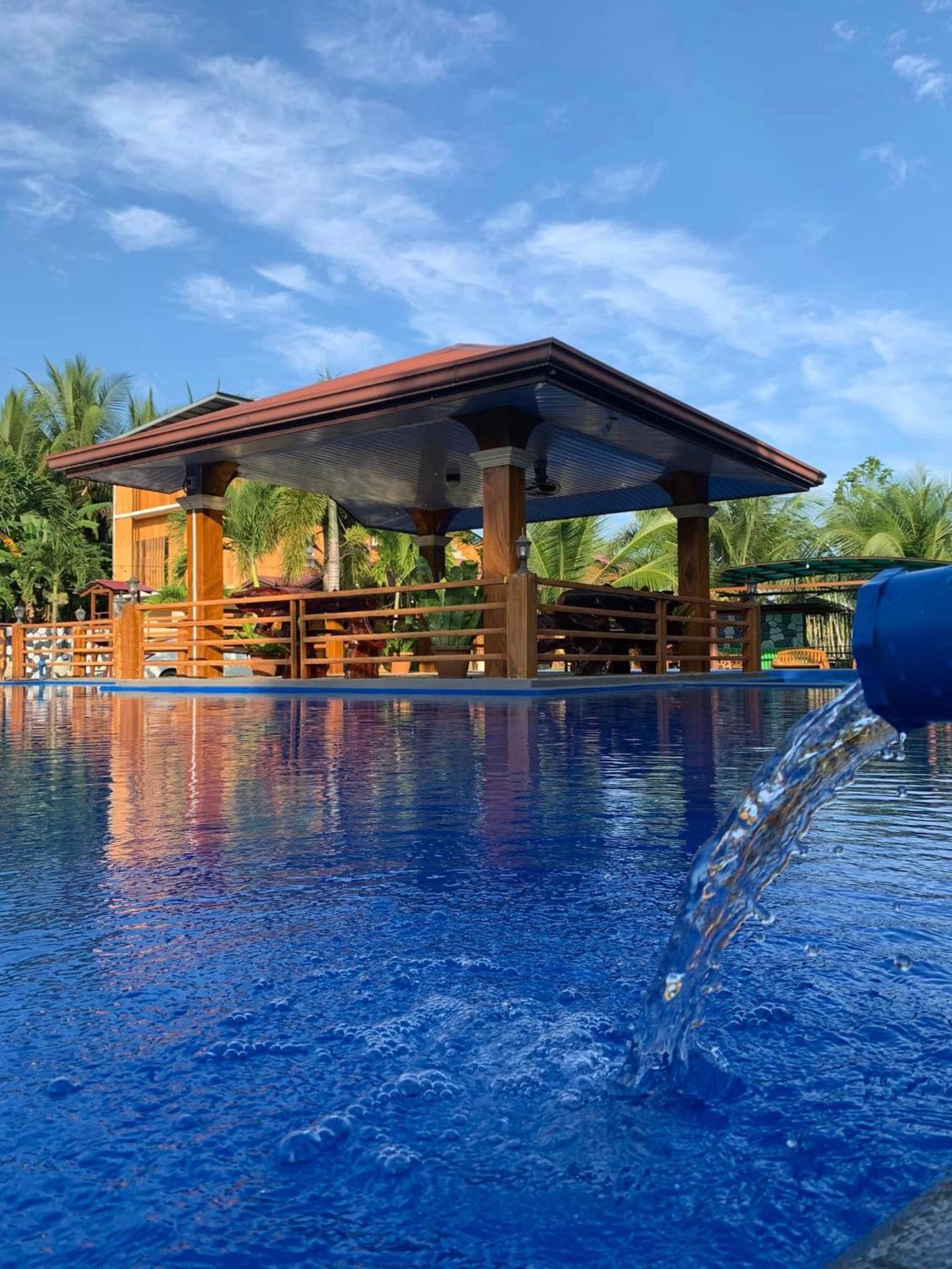 Anelasplace Freshwater Resort