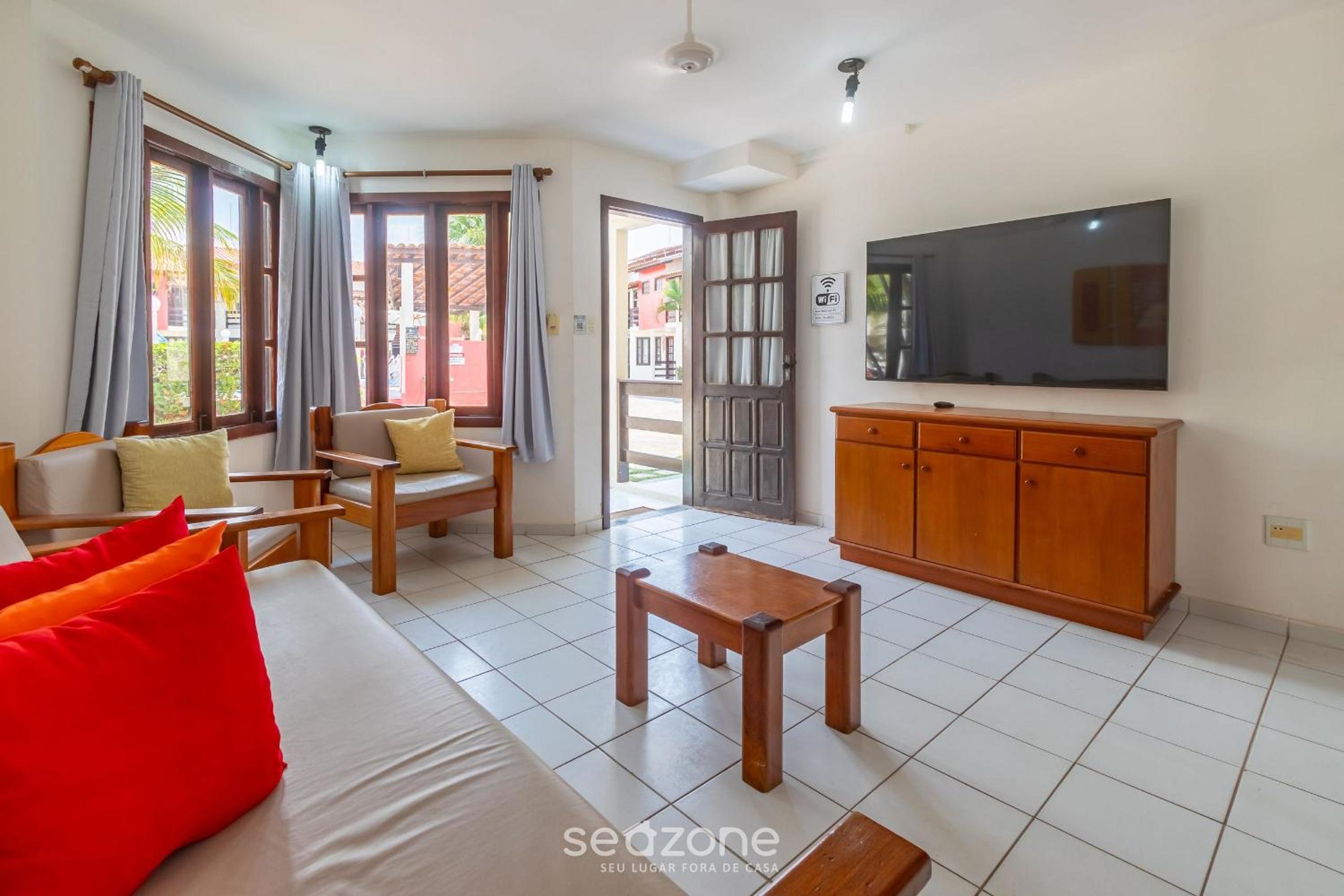 RSMs - Charming Condominium Just 400m from Taperapuan Beach