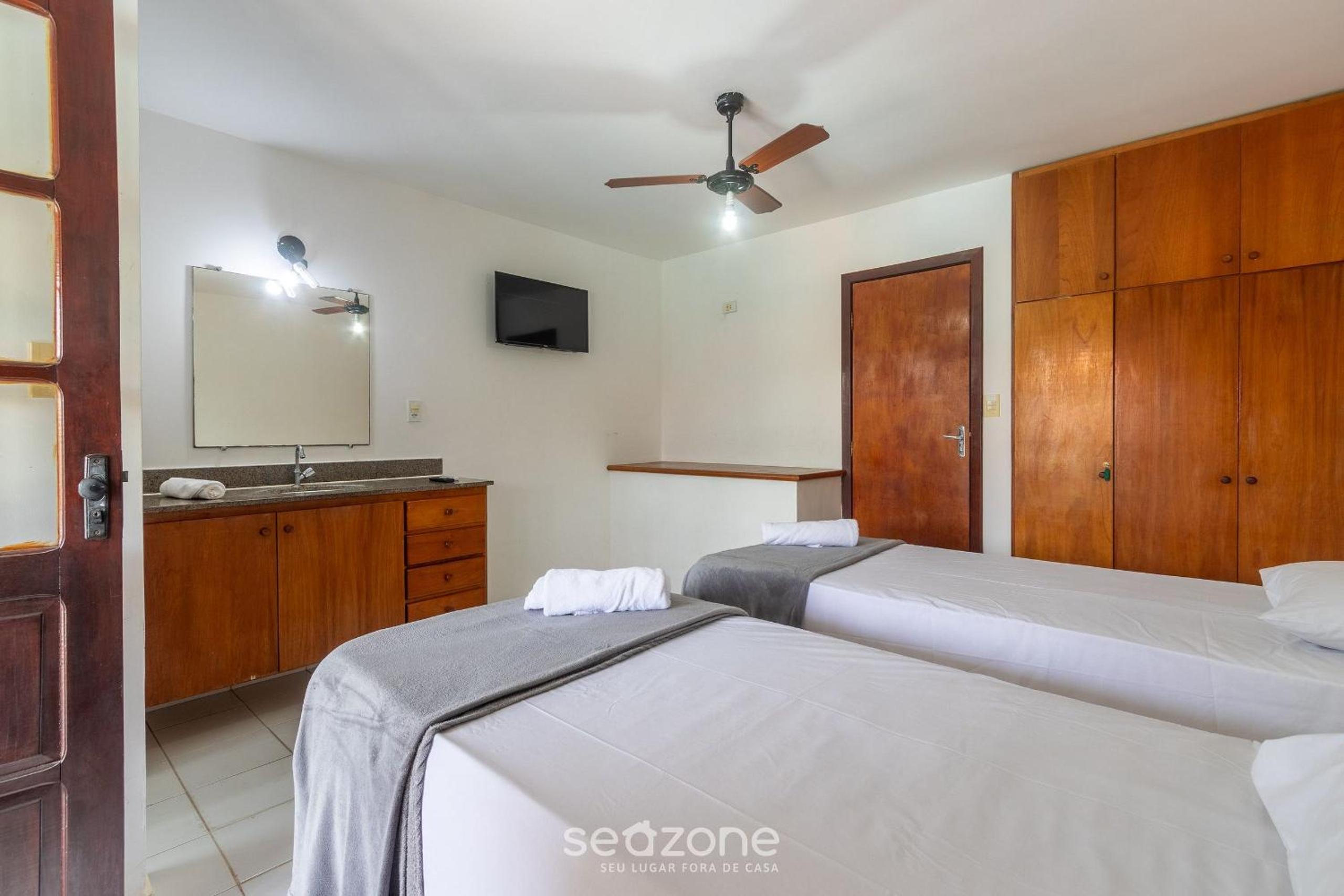 RSMs - Charming Condominium Just 400m from Taperapuan Beach