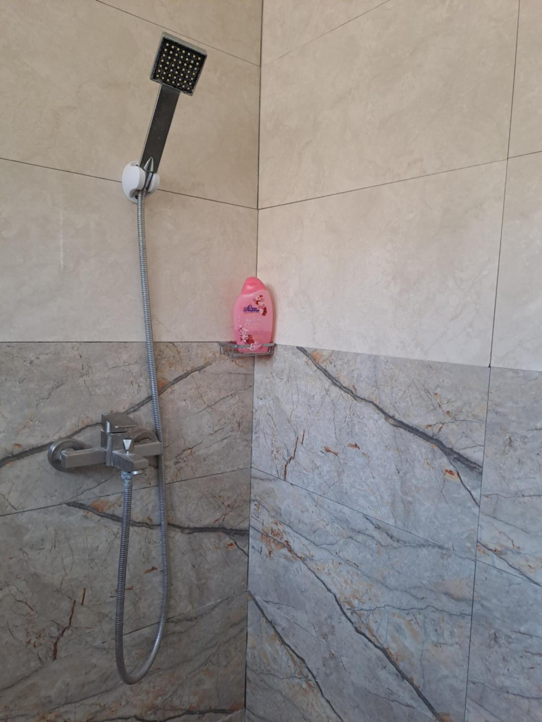 Photo 28