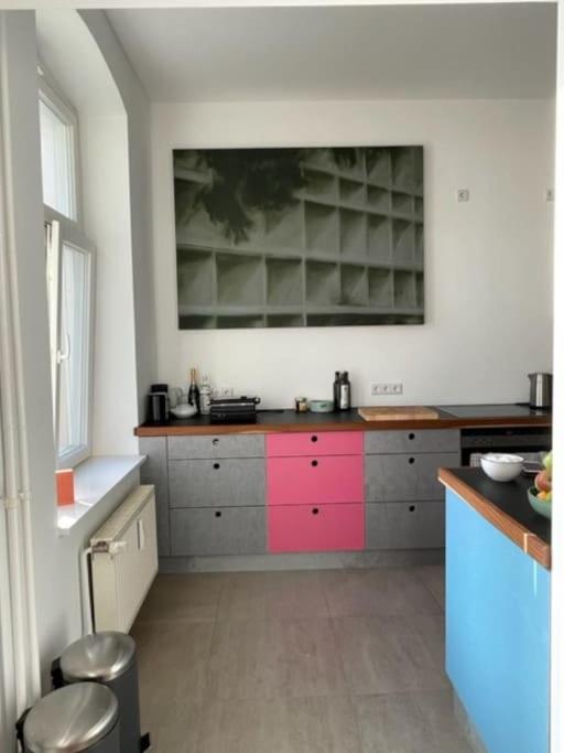 Wunderschöne, großzügige Altbauwohnung in Mitte