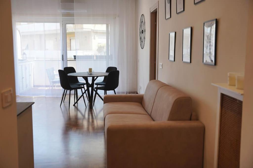 Dedo's Home Roma, San Pietro