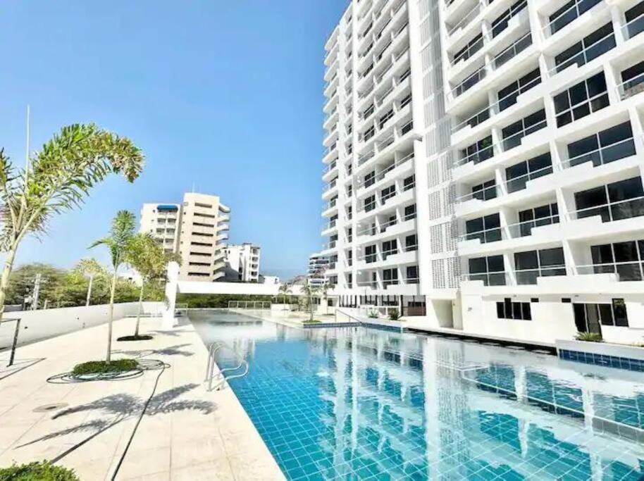 Piso 9 con vista al mar