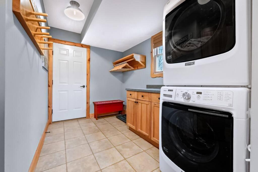 Thompsonville Lodge 3 bedroom - Hot tub - Sauna - 24hr Crystal Shuttle view 4