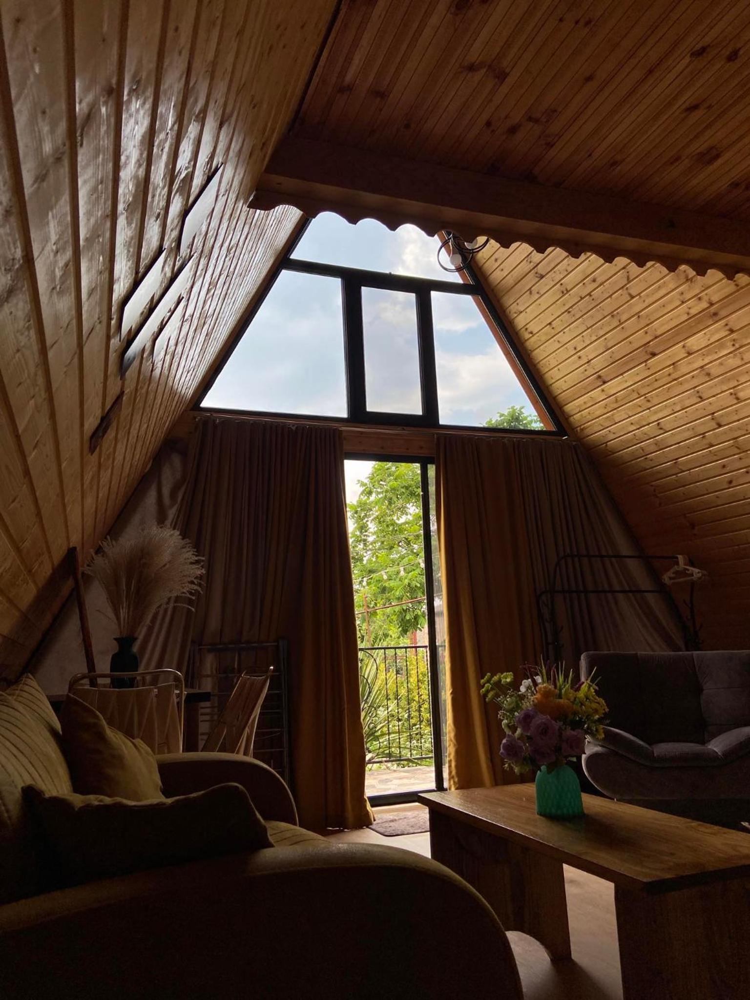 Paradise cottage