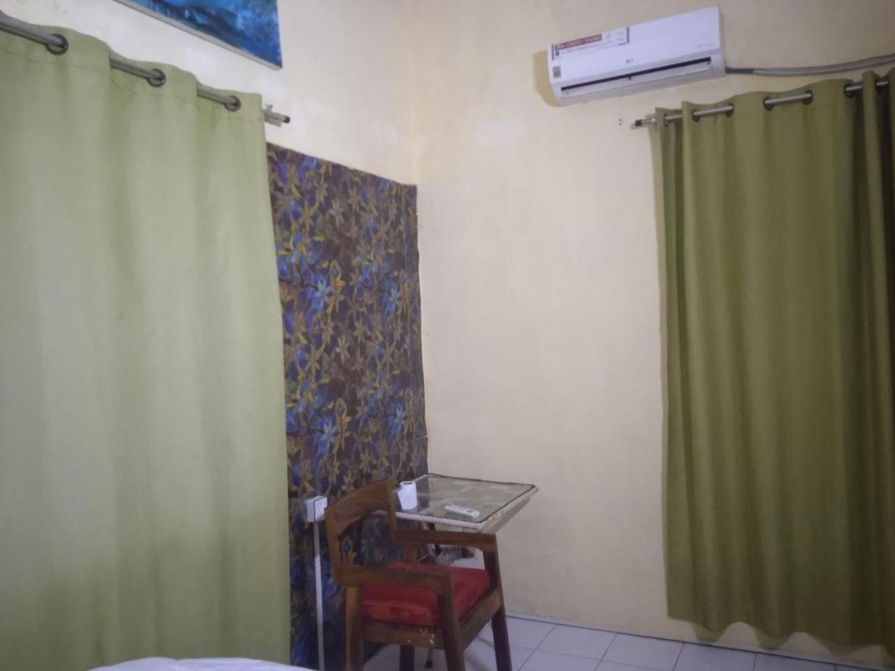 Cheap Punjabi Guest house